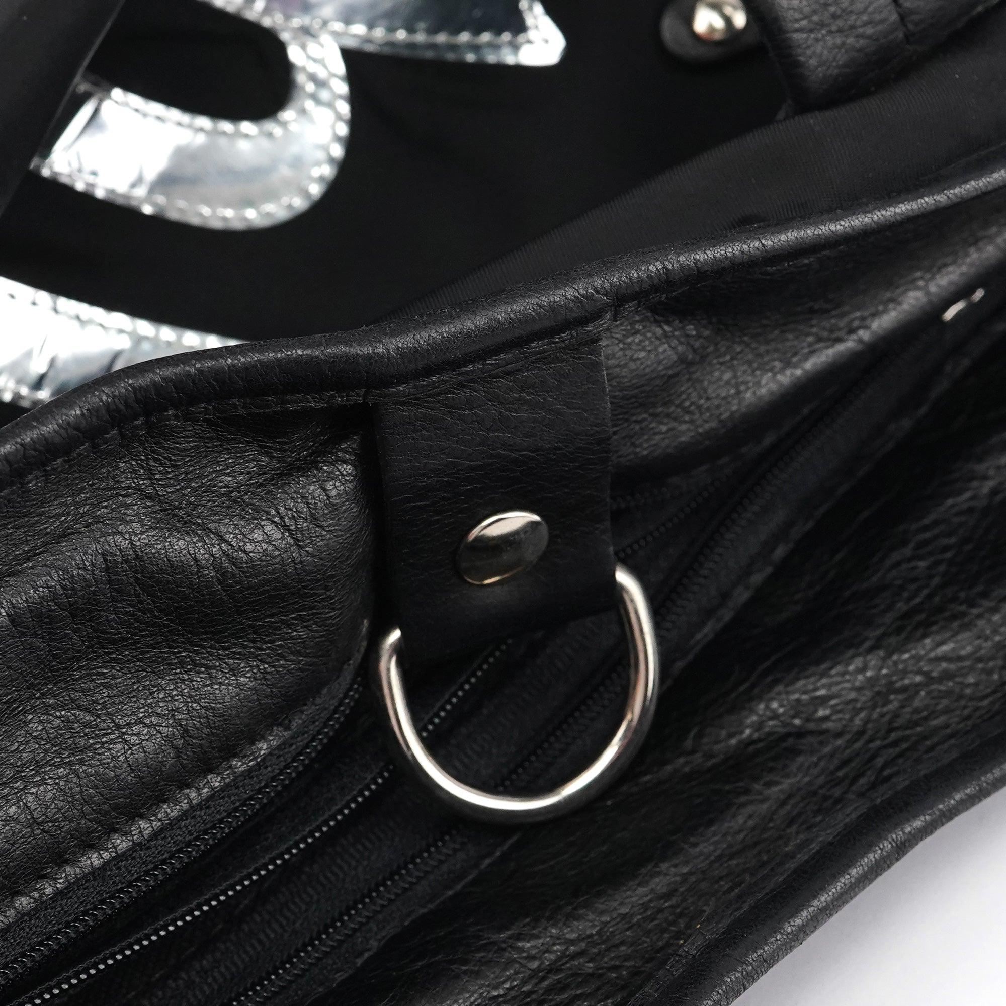 Chloé Sac cabas Logo argenté en nylon noir