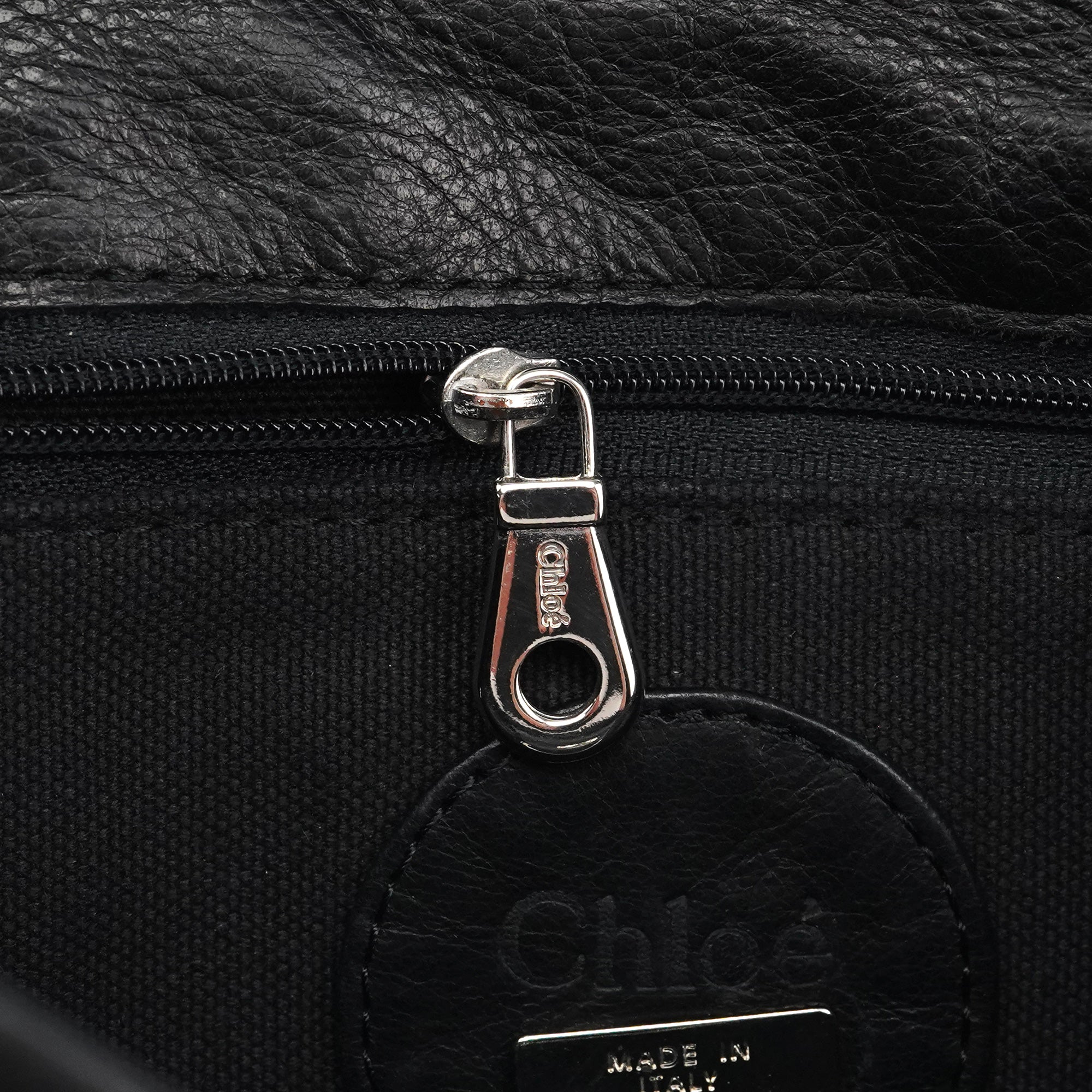 Chloé Sac cabas Logo argenté en nylon noir