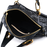 Chloé Sac deux portés Paraty en python noir