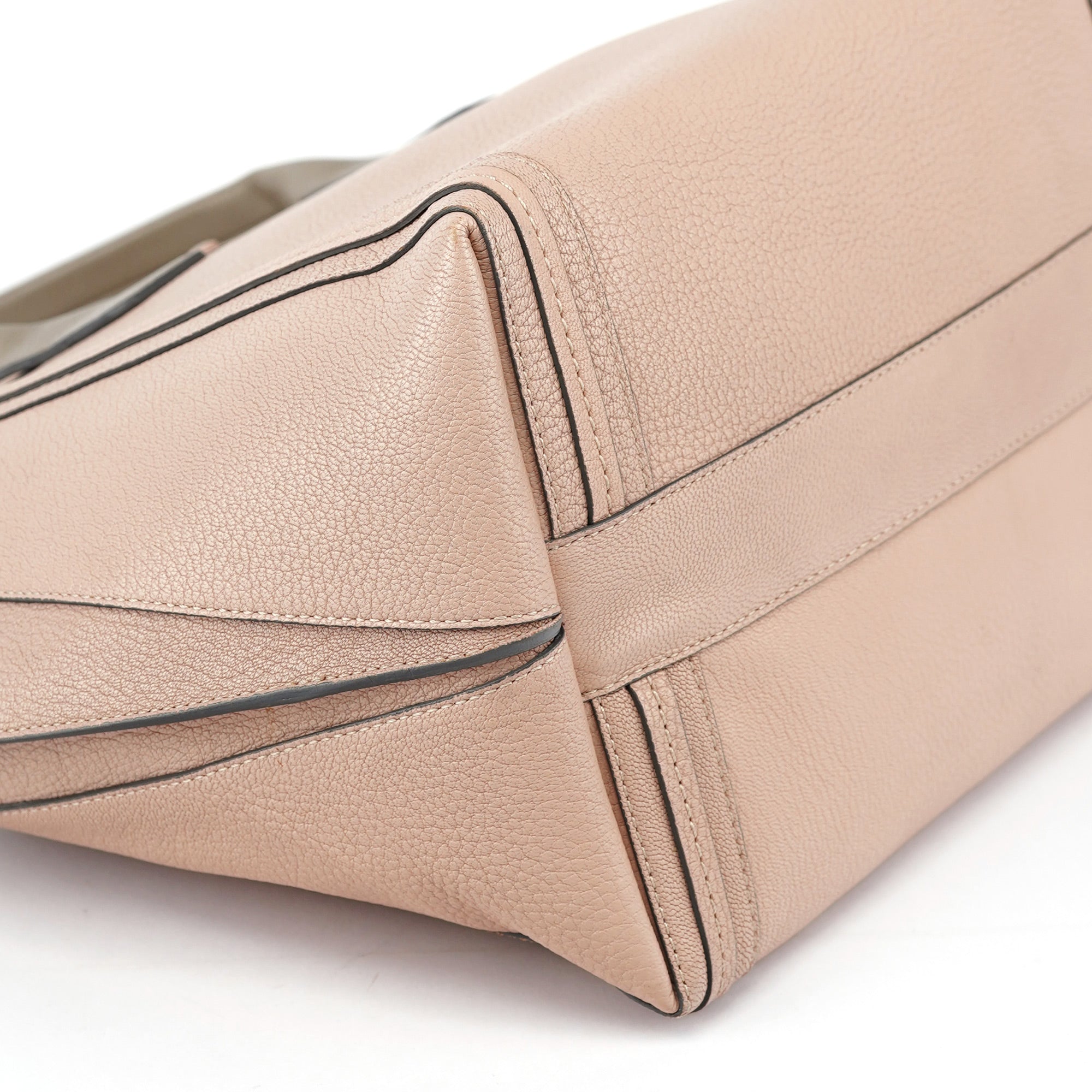 Chloé Tote Bag aus Kalbsleder in Creme und Oliv
