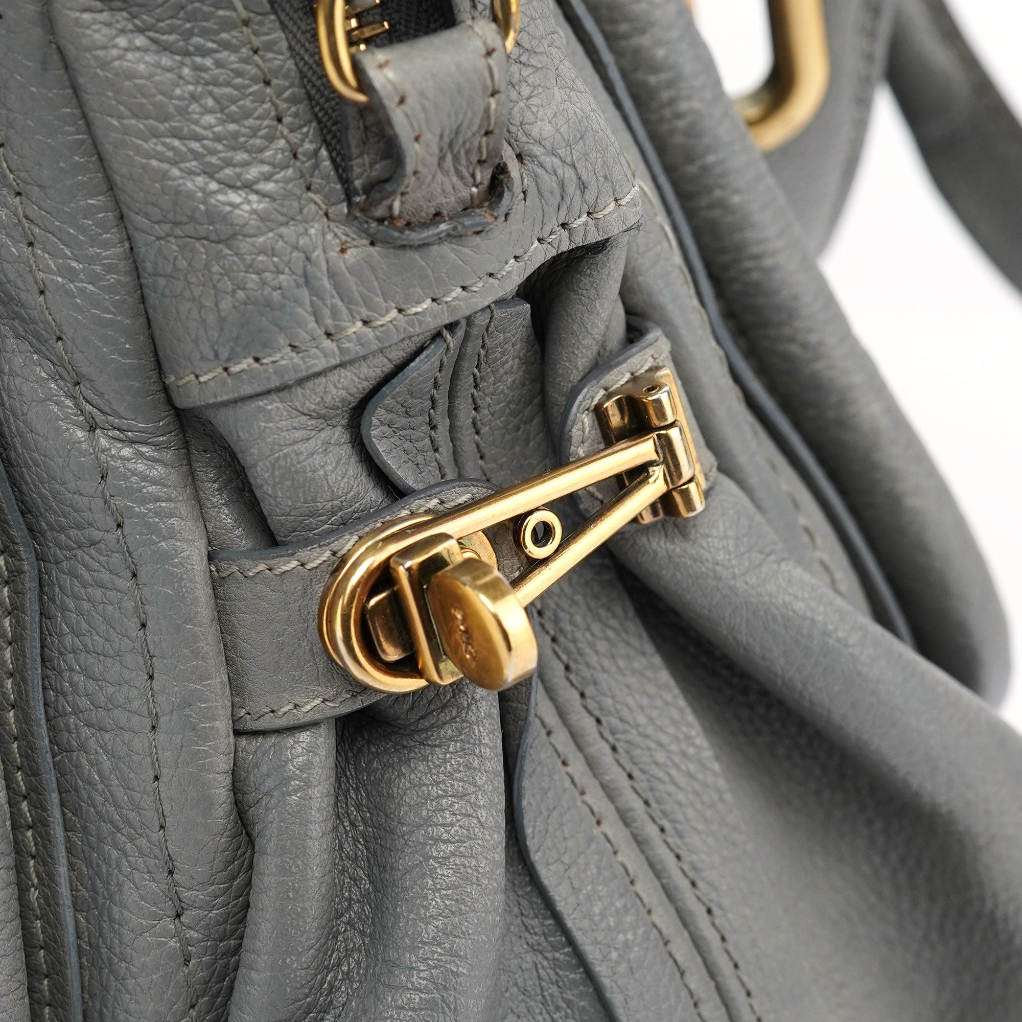 Chloé Paraty 2-Way Schultertasche aus grauem Leder