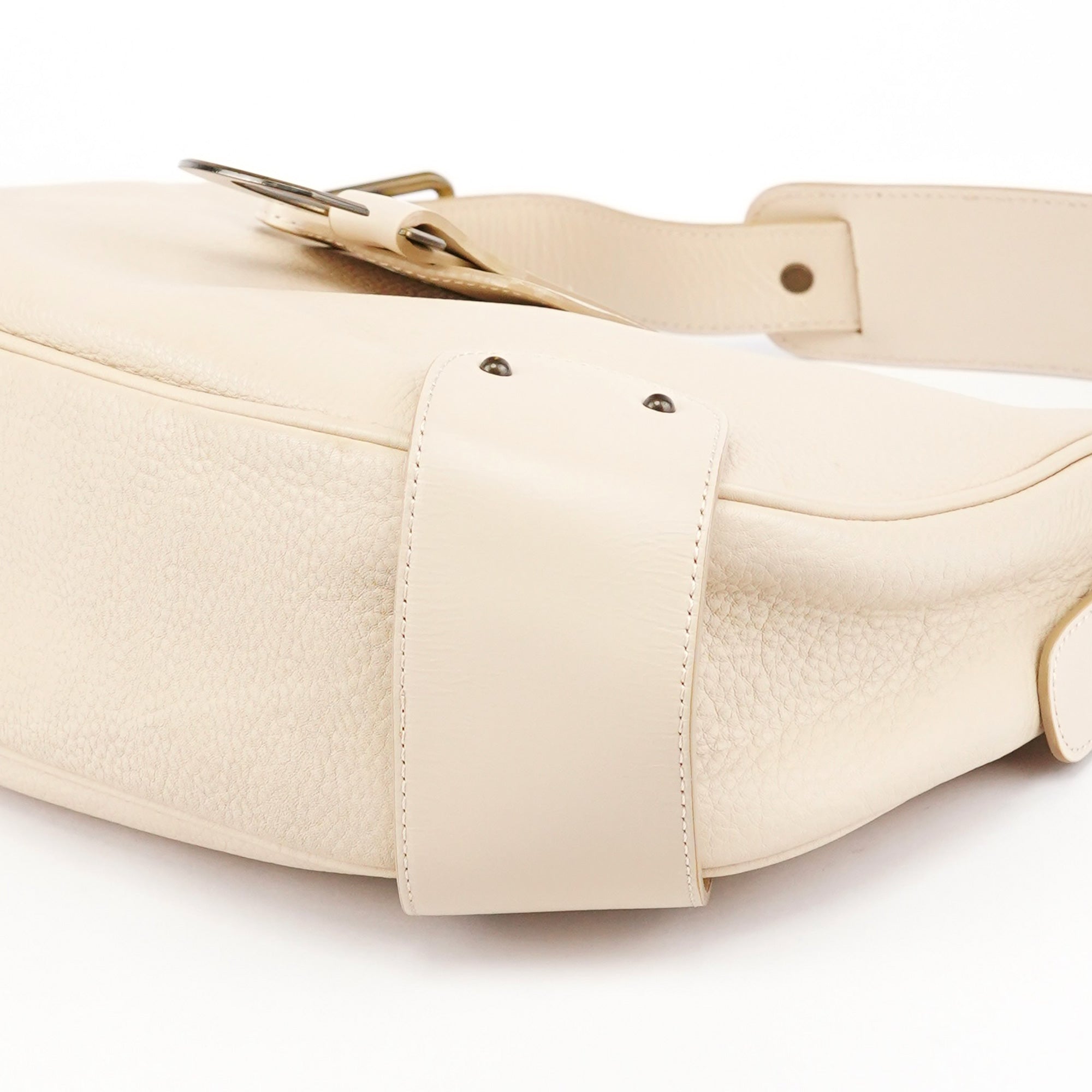 Chloé Ivory Leather C Buckle Shoulder Bag