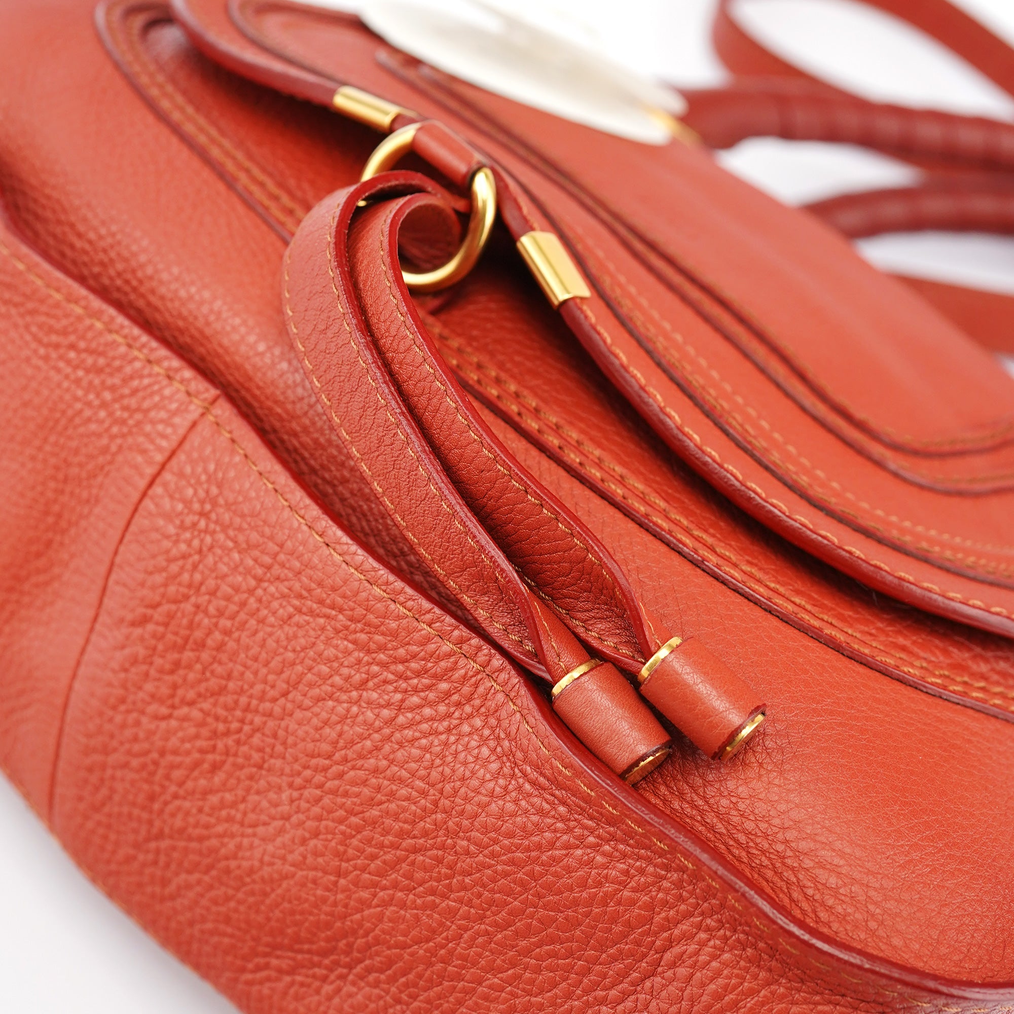 Chloé Marcie 2-Way Tasche aus ahornrotem Leder