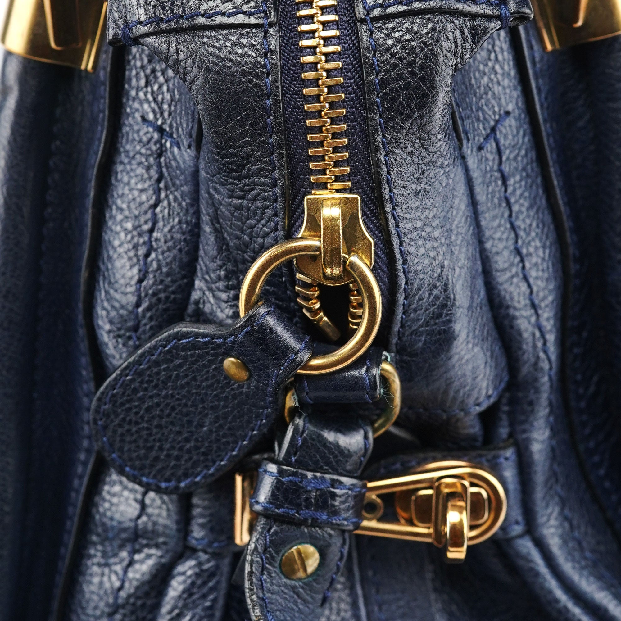 Chloé Sac bandoulière deux portés Paraty en cuir bleu marine
