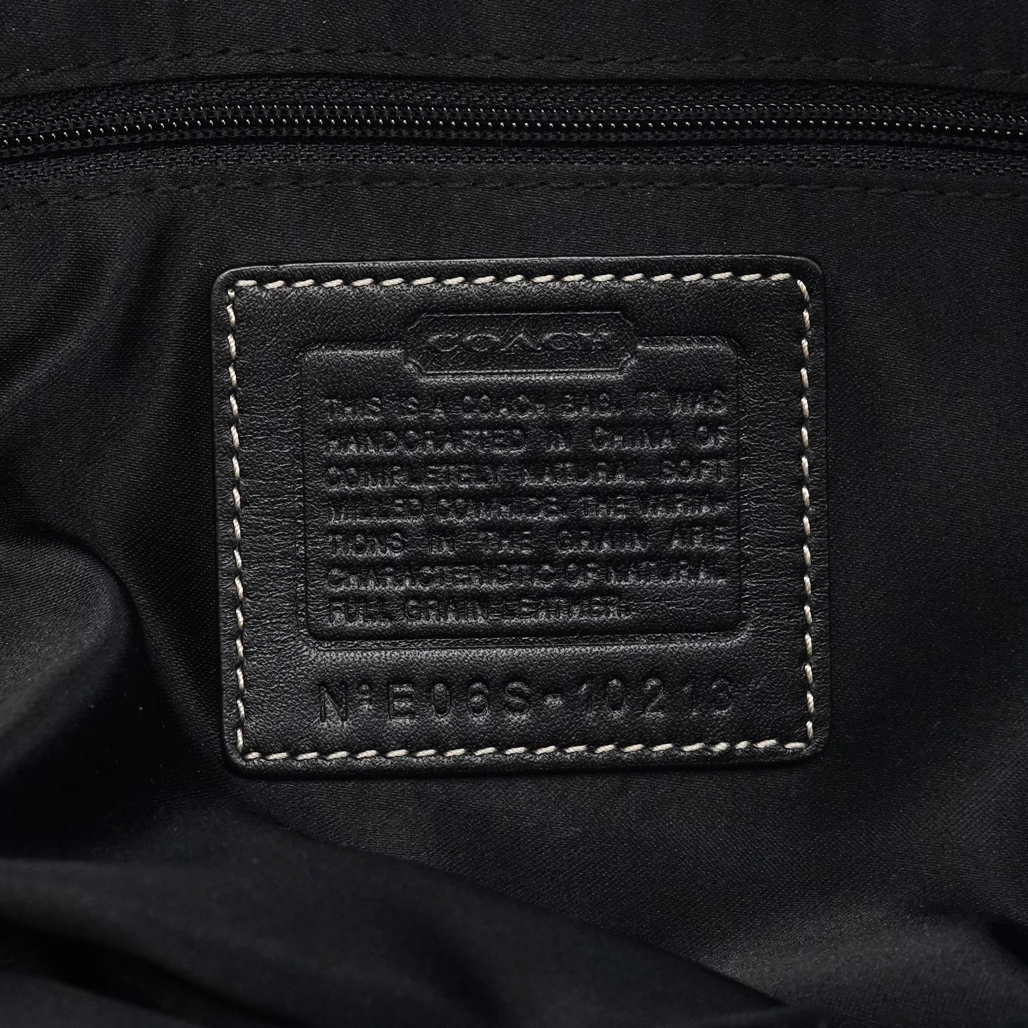 Coach 10213 Black Pebbled Leather Hamptons Tote Bag