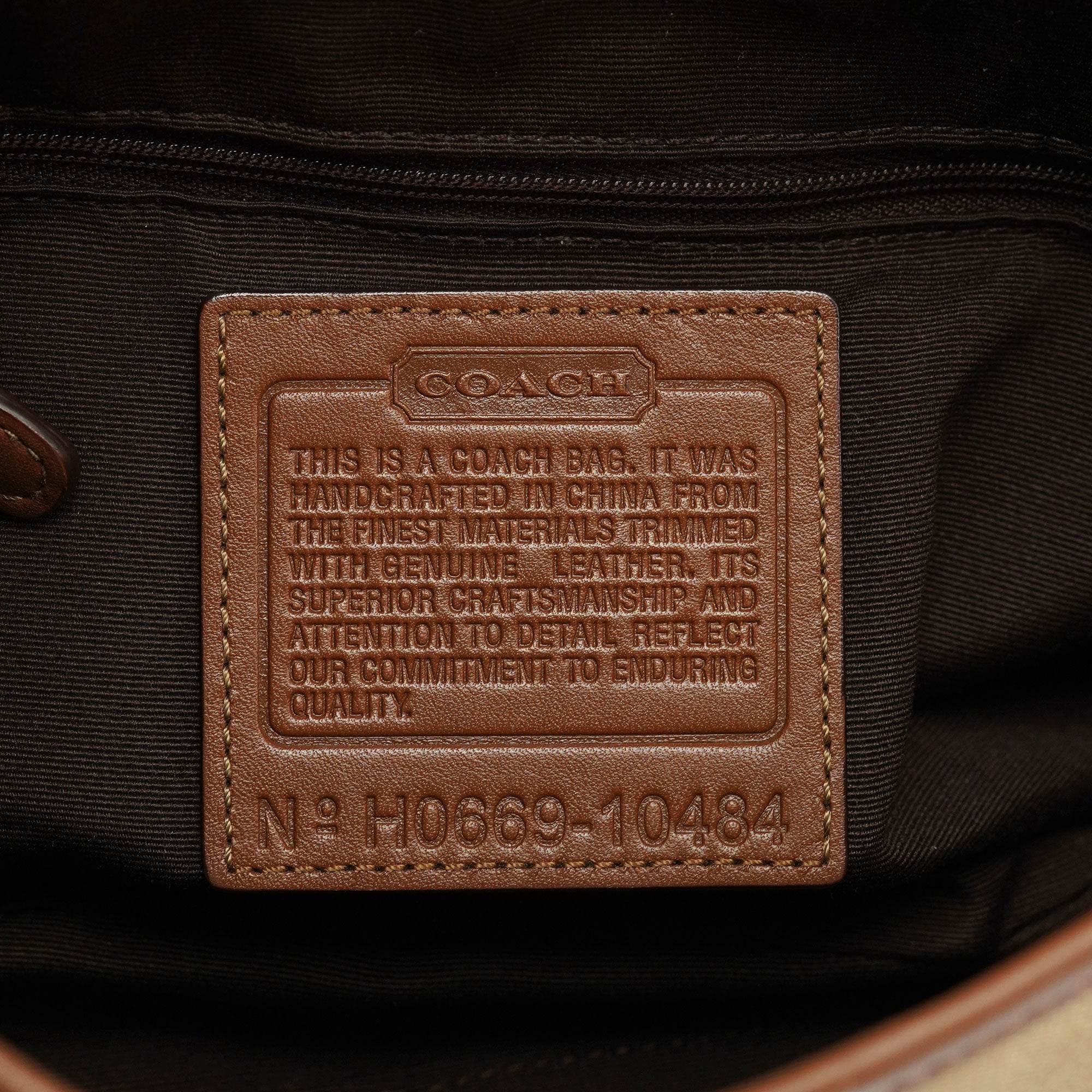 Coach 10484 Sac porté épaule Soho en toile Signature beige