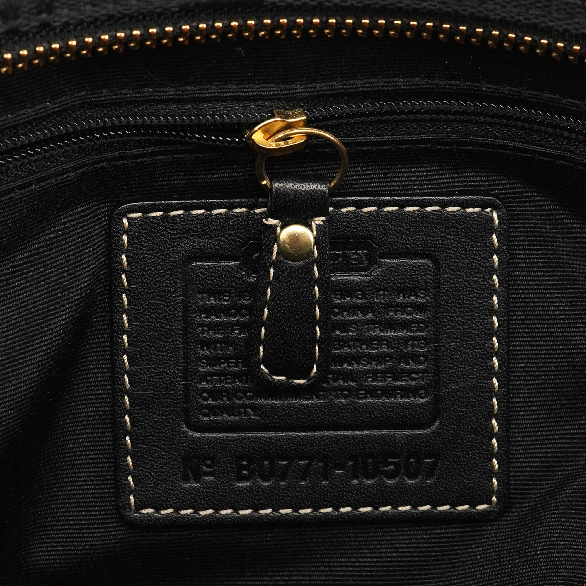Coach 10507 Black Signature Canvas Hamptons Tote Bag