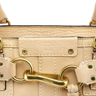 Coach 10528 Beige Pebbled Leather Hamptons Tote Bag