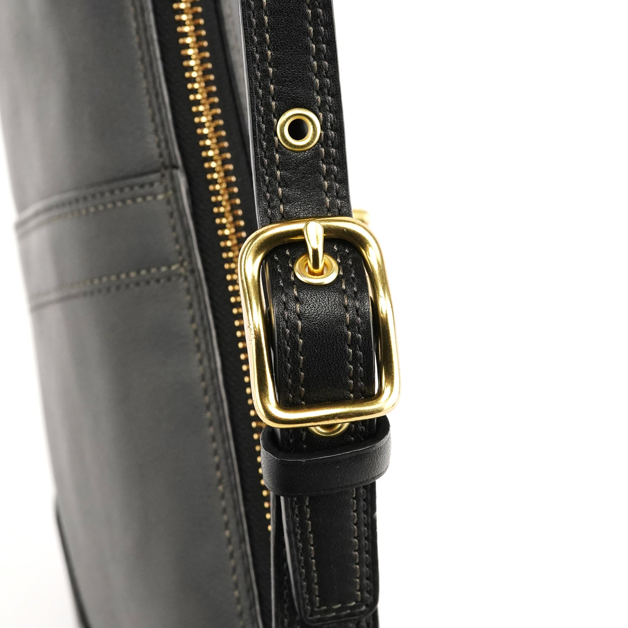Coach 11042 Black Leather Turnlock Shoulder Bag
