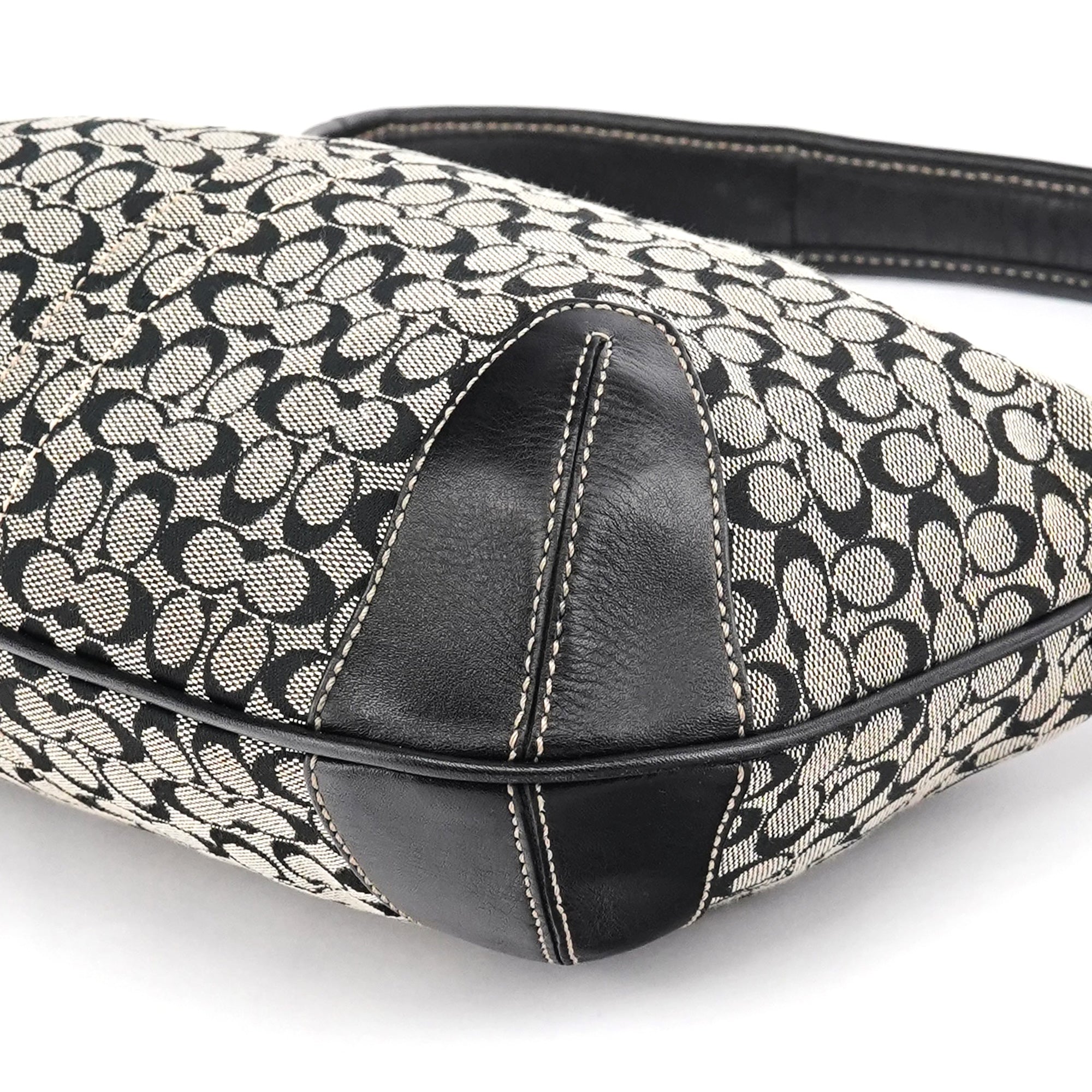Coach 11297 Ergo Hobo Bag aus Signature Canvas in Grau und Schwarz
