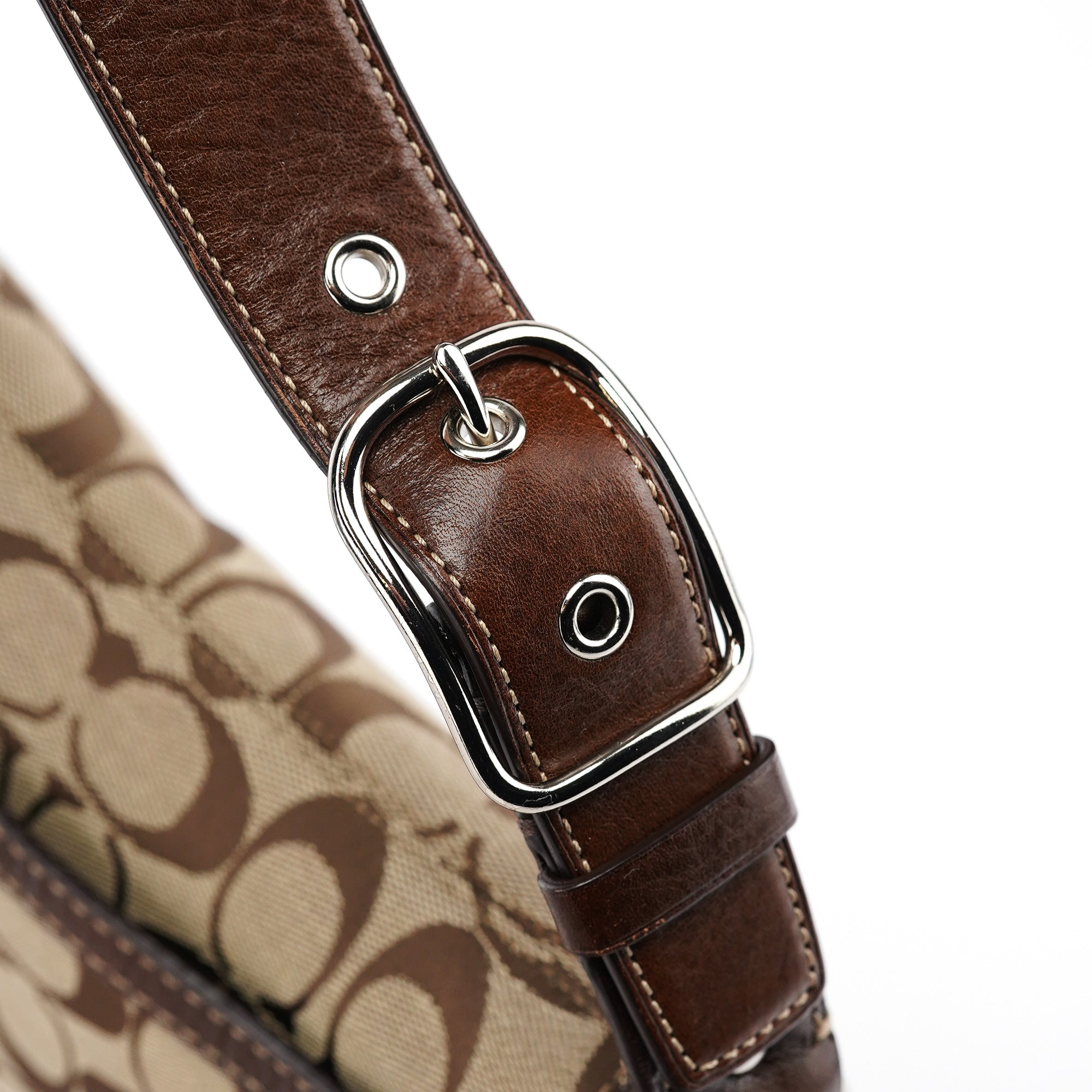 Coach 11574 Turnlock Schultertasche in Beige und Braun