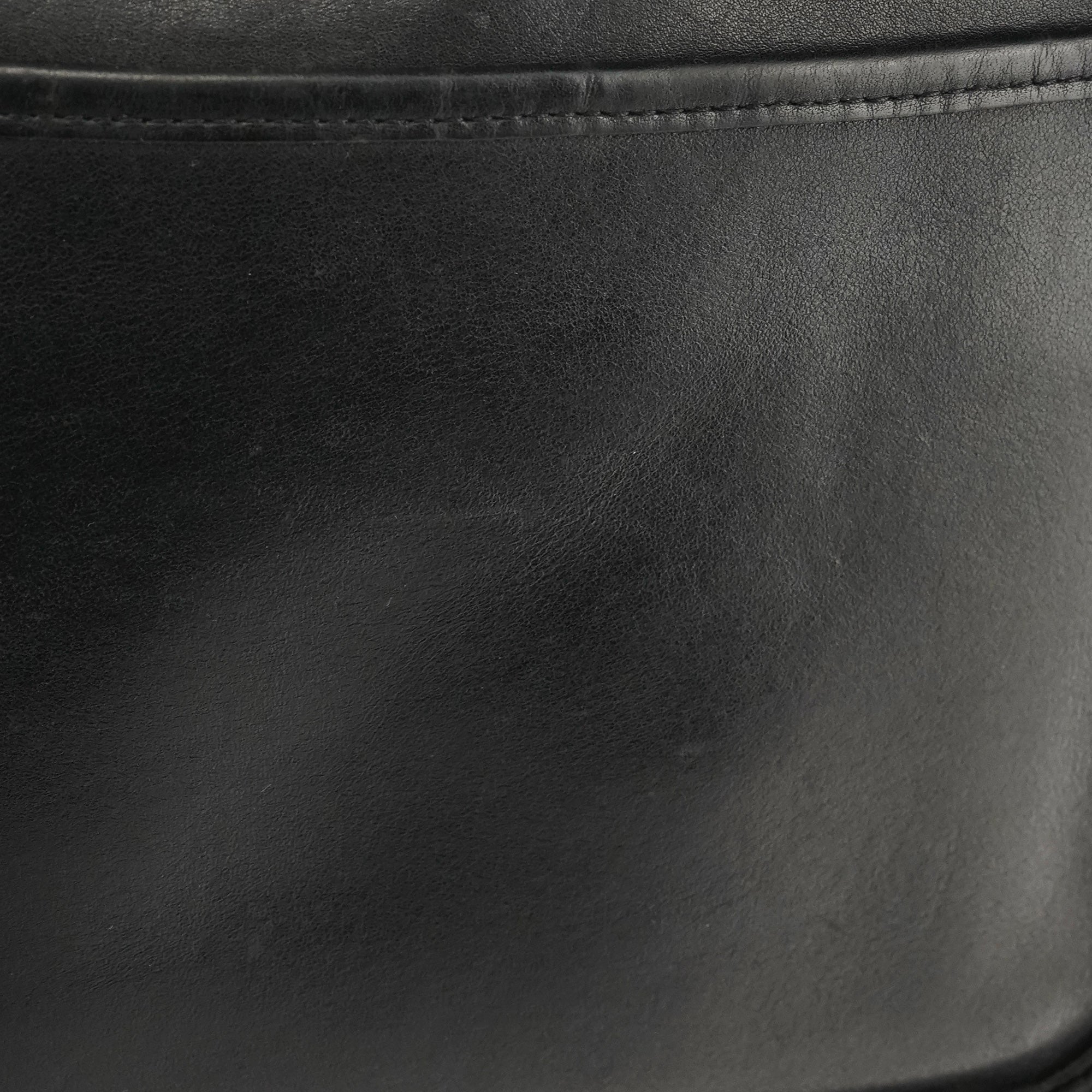 Coach 1207 crossbodytaske i sort glove-tanned læder