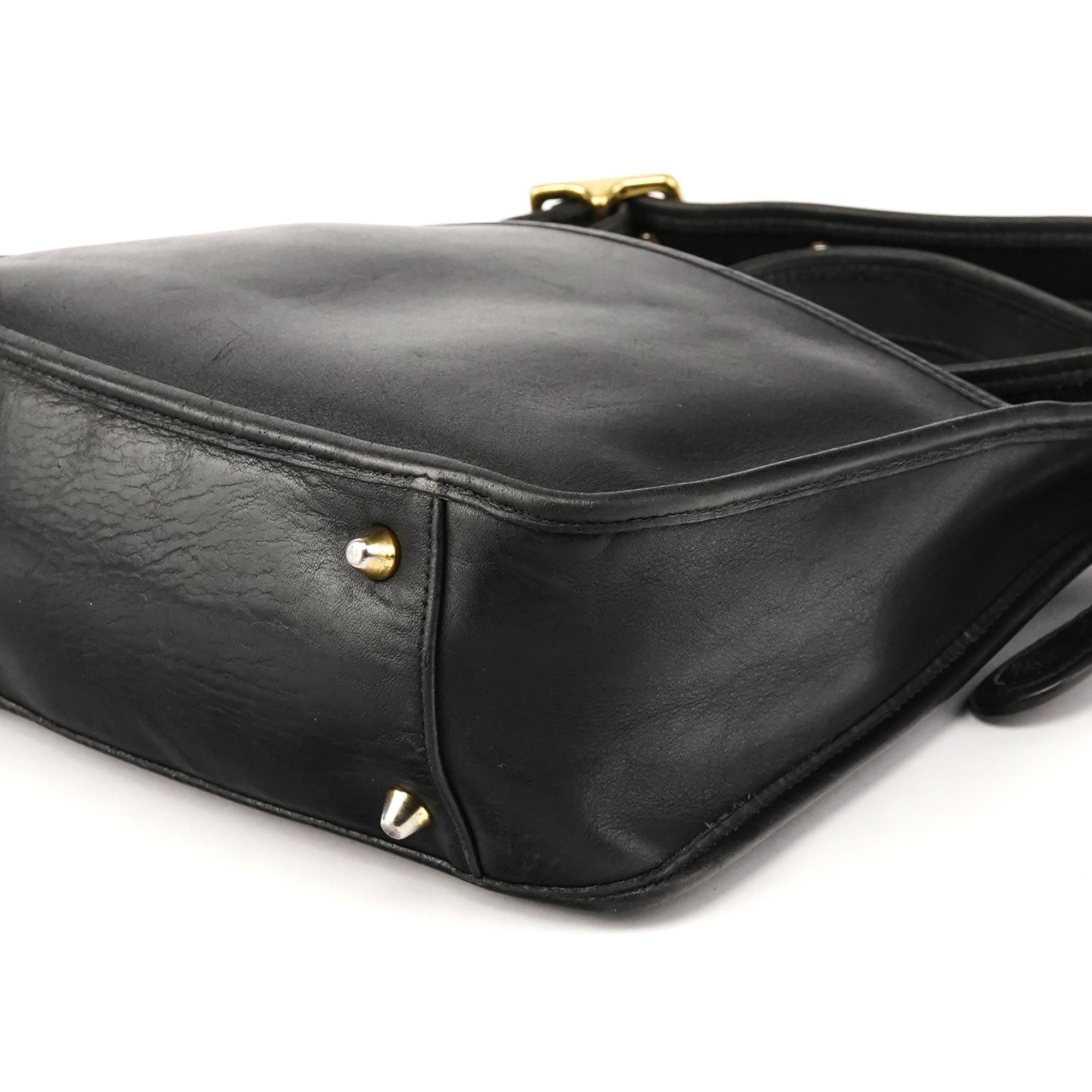 Coach 1207 crossbodytaske i sort glove-tanned læder