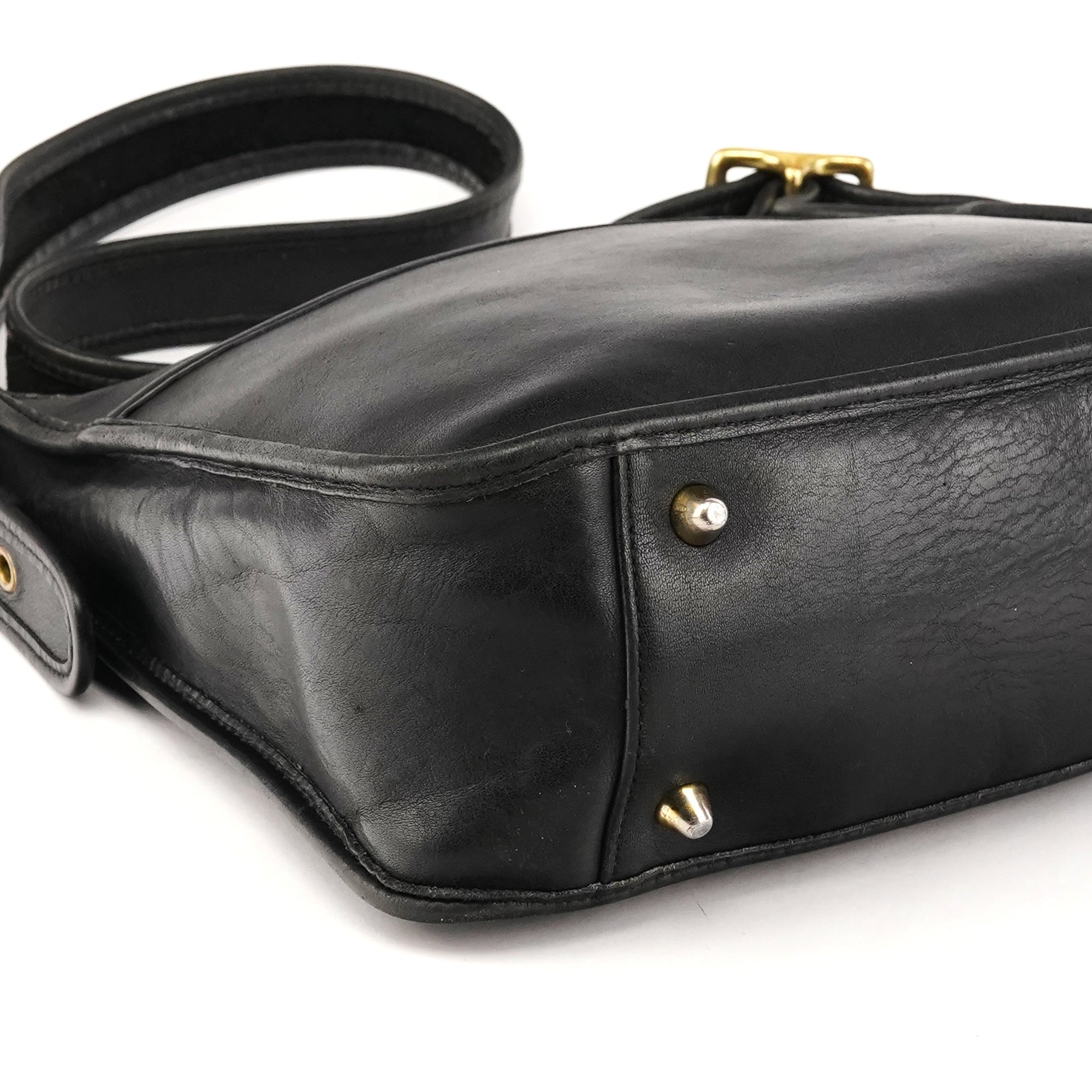 Coach 1207 crossbodytaske i sort glove-tanned læder