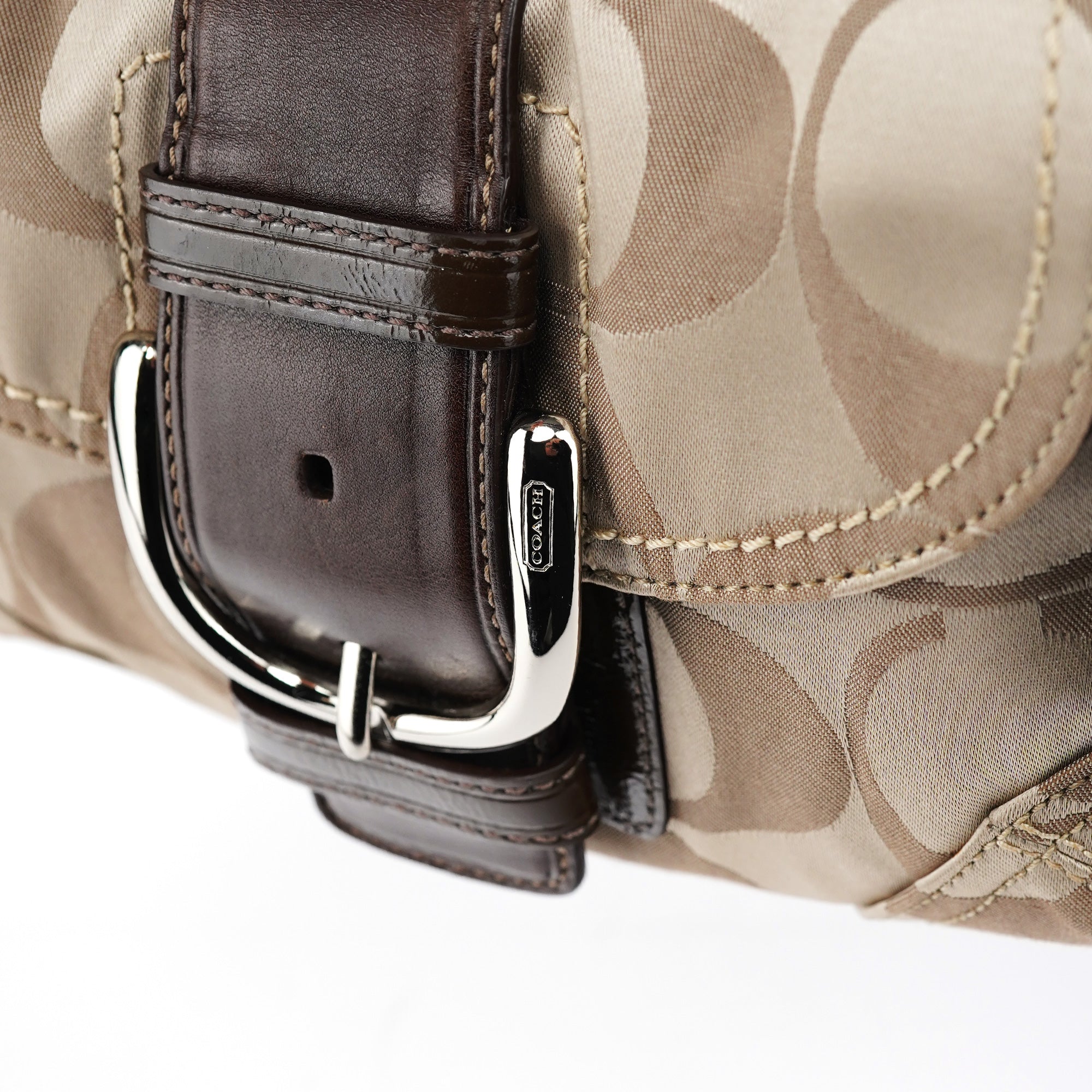 Coach 13042 Sac porté épaule Soho en toile Signature beige et marron