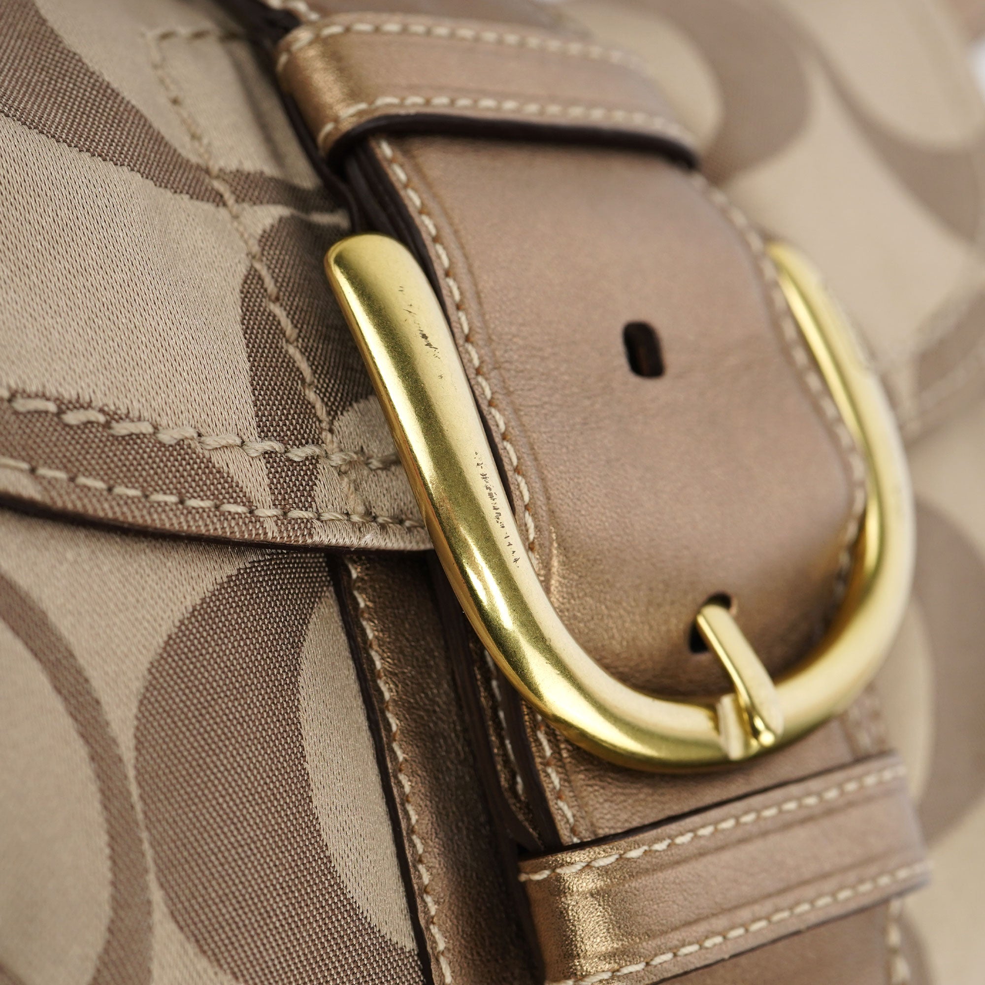 Coach 13042 Soho Schultertasche in Beige