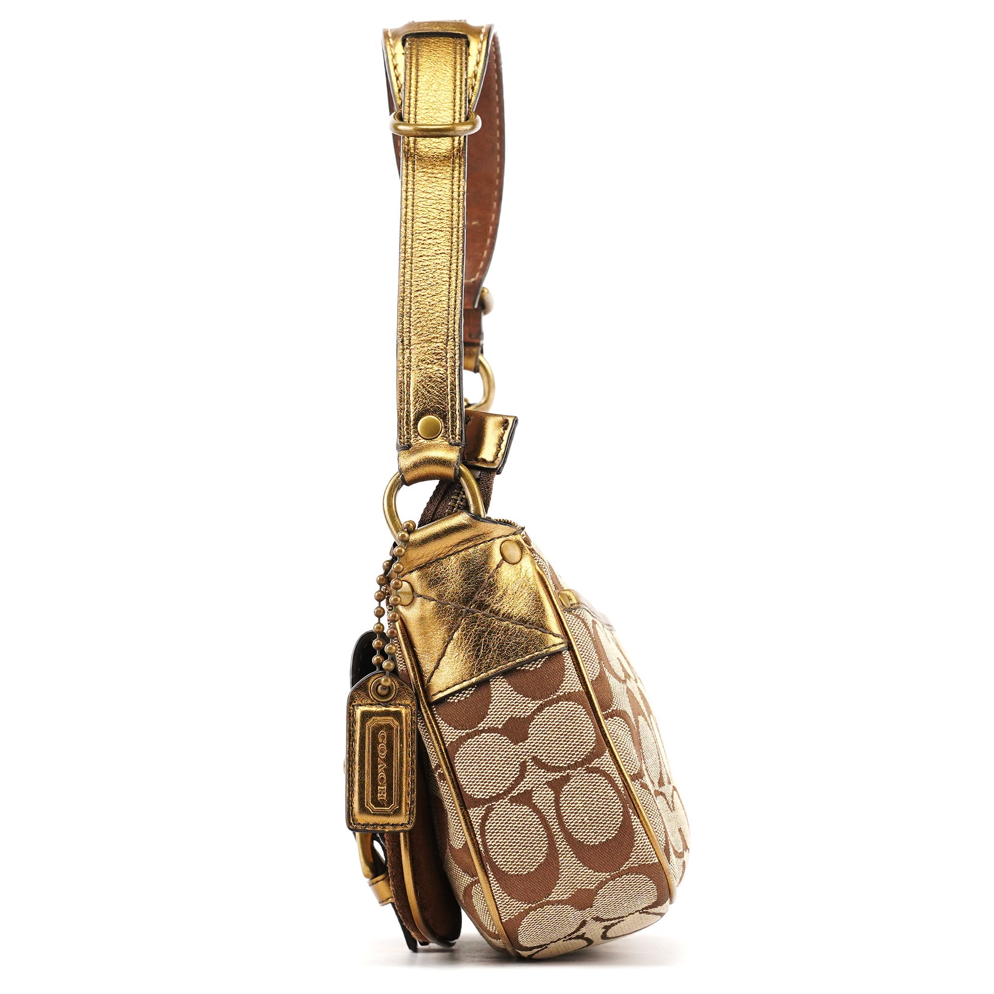 Coach 2004 Soho Schultertasche aus Signature Canvas in Beige und Gold