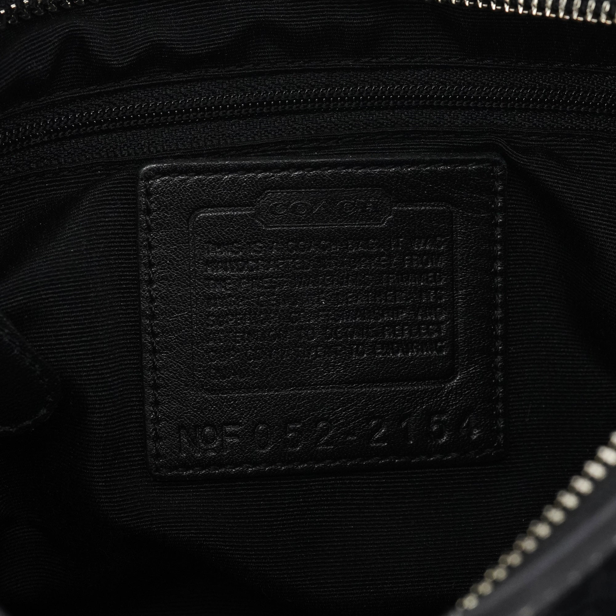 Coach 2154 Signature C Schultertasche in Schwarz
