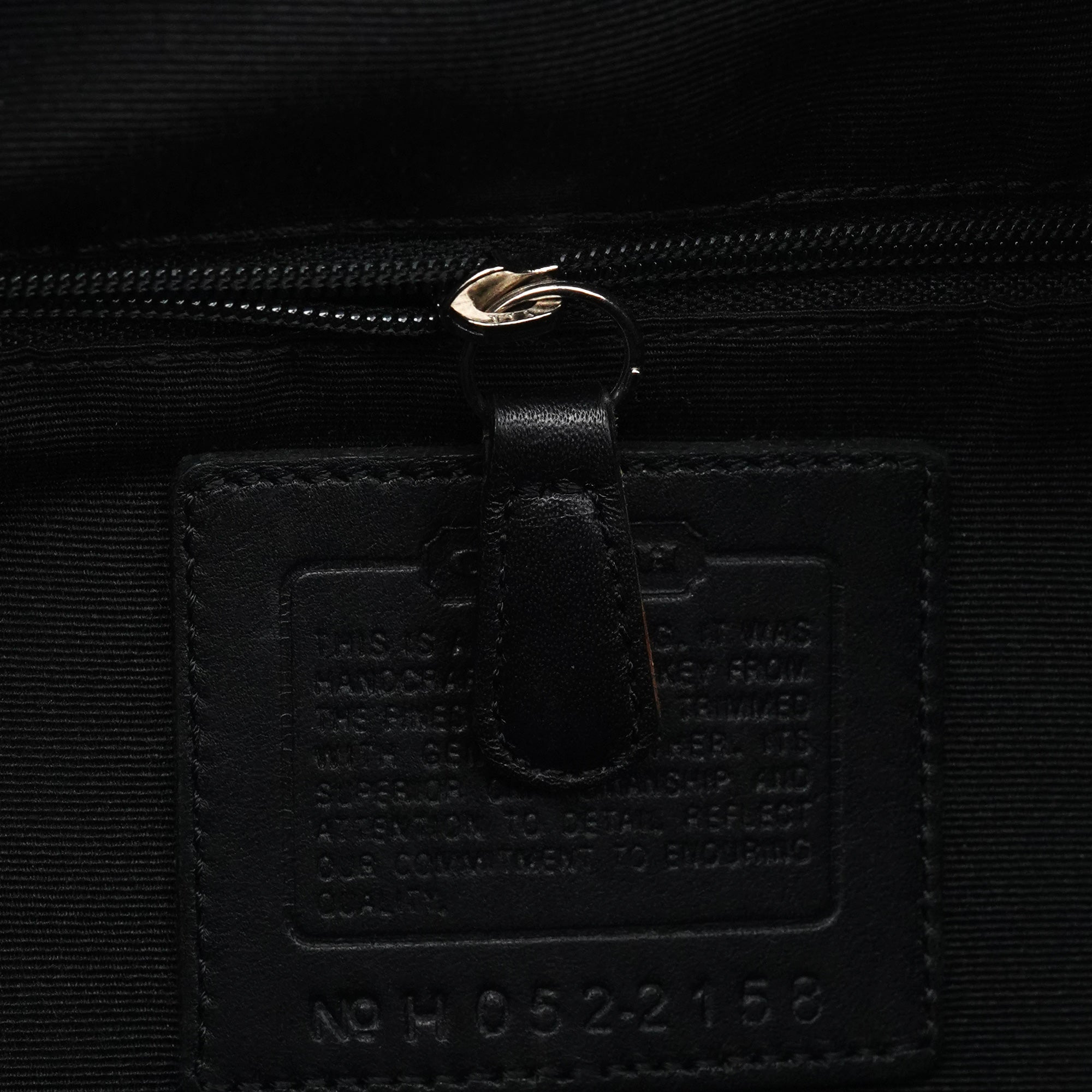 Coach 2158 Sac porté épaule Soho en toile Signature noire