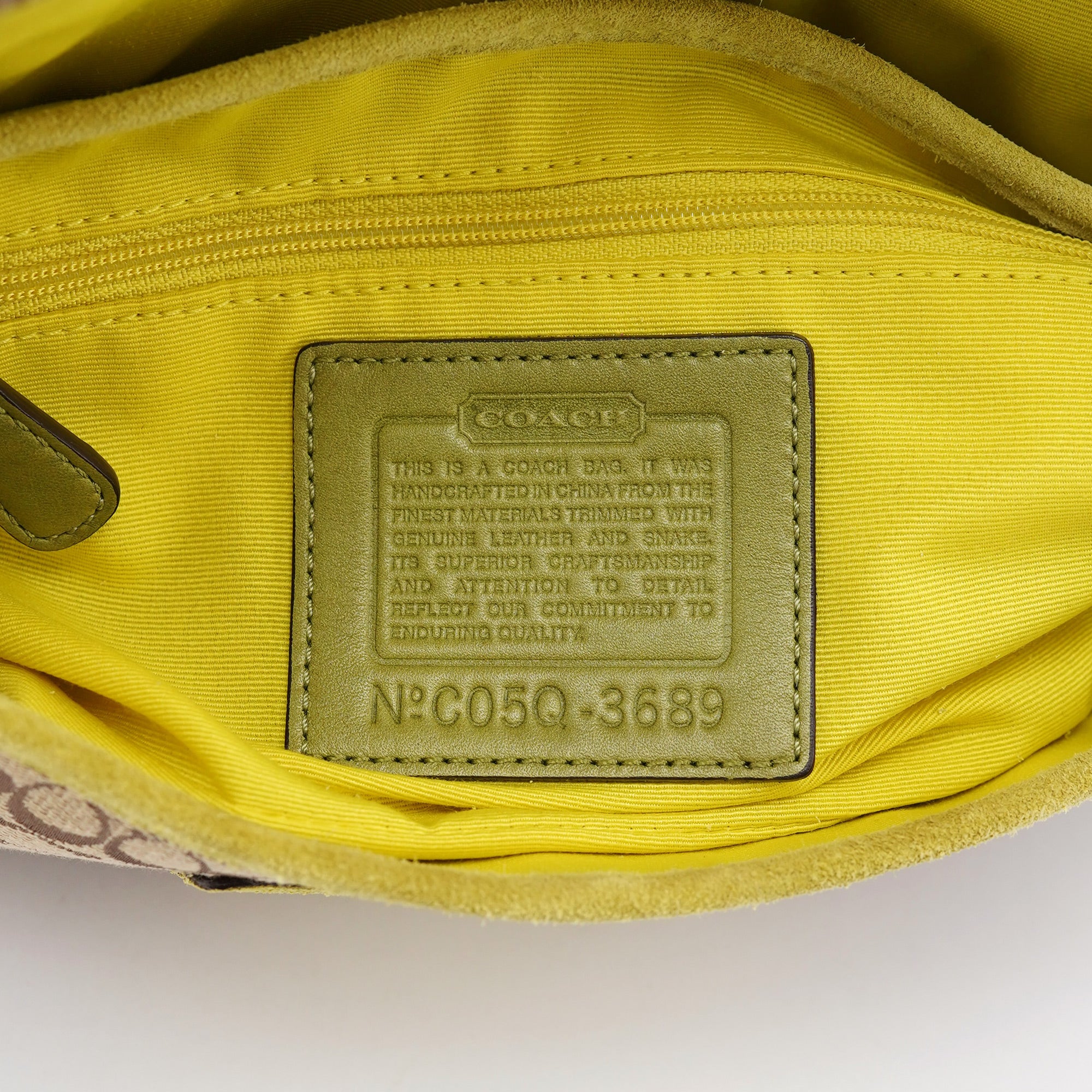 Coach 3689 Soho Tasche mit Schlangenprägung in Beige