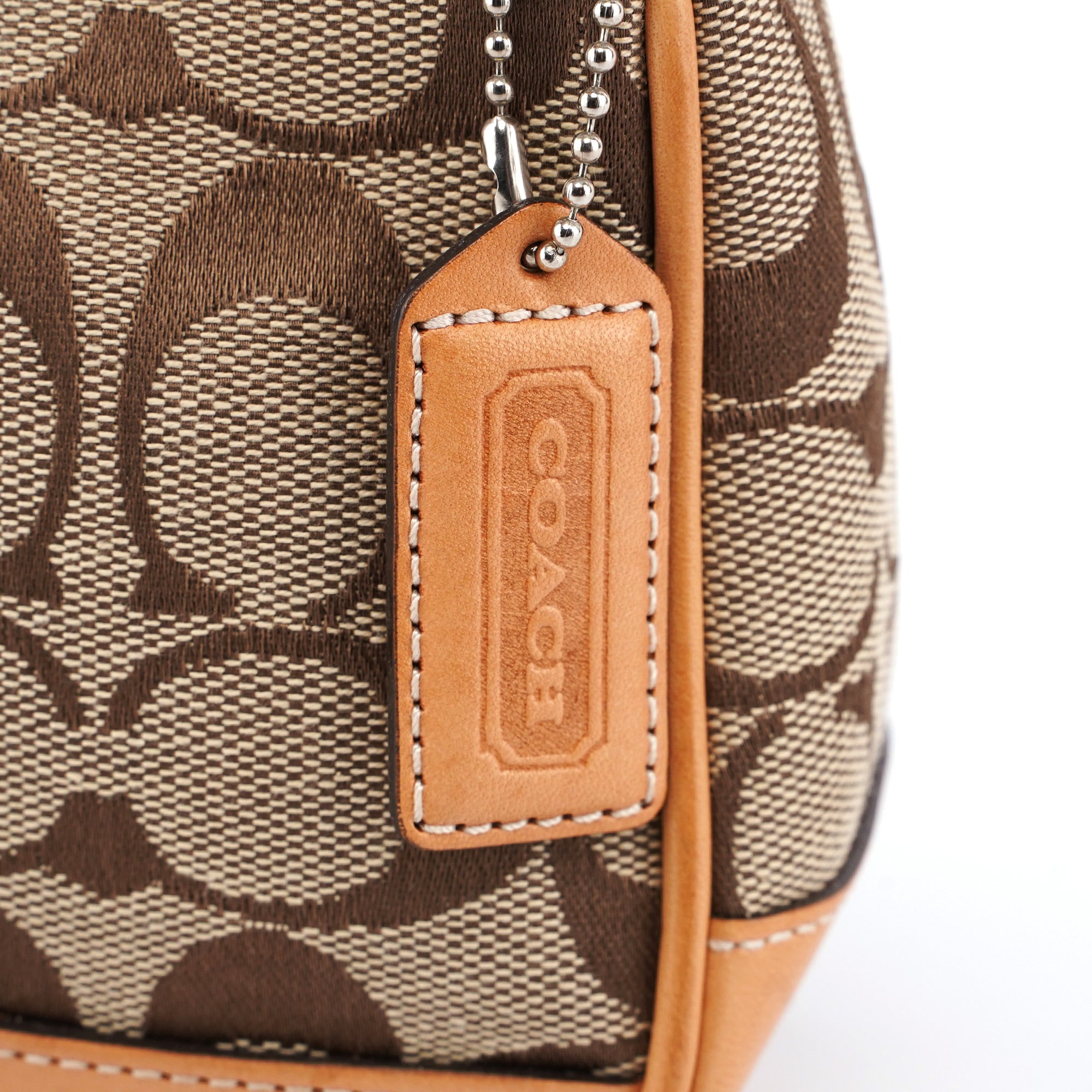 Coach 6094 Demi Schultertasche aus Signature Canvas in Beige