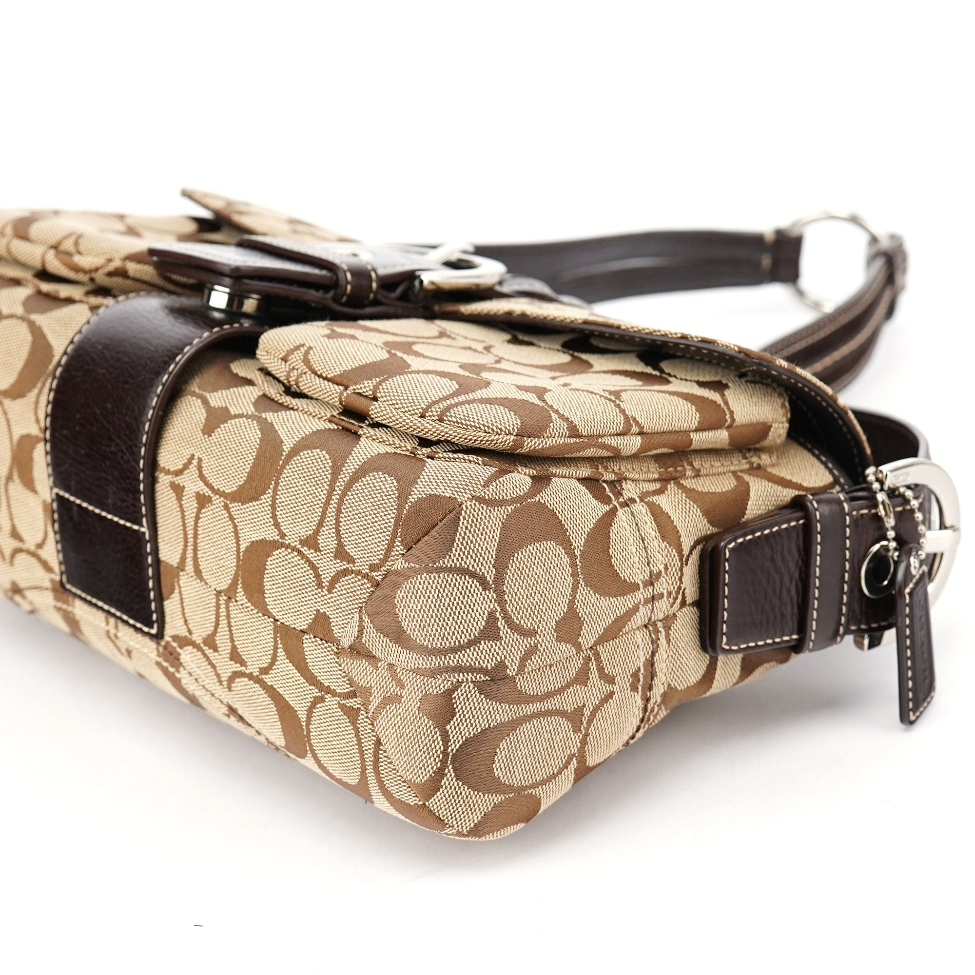 Coach 6314 Soho Schultertasche in Beige und Braun