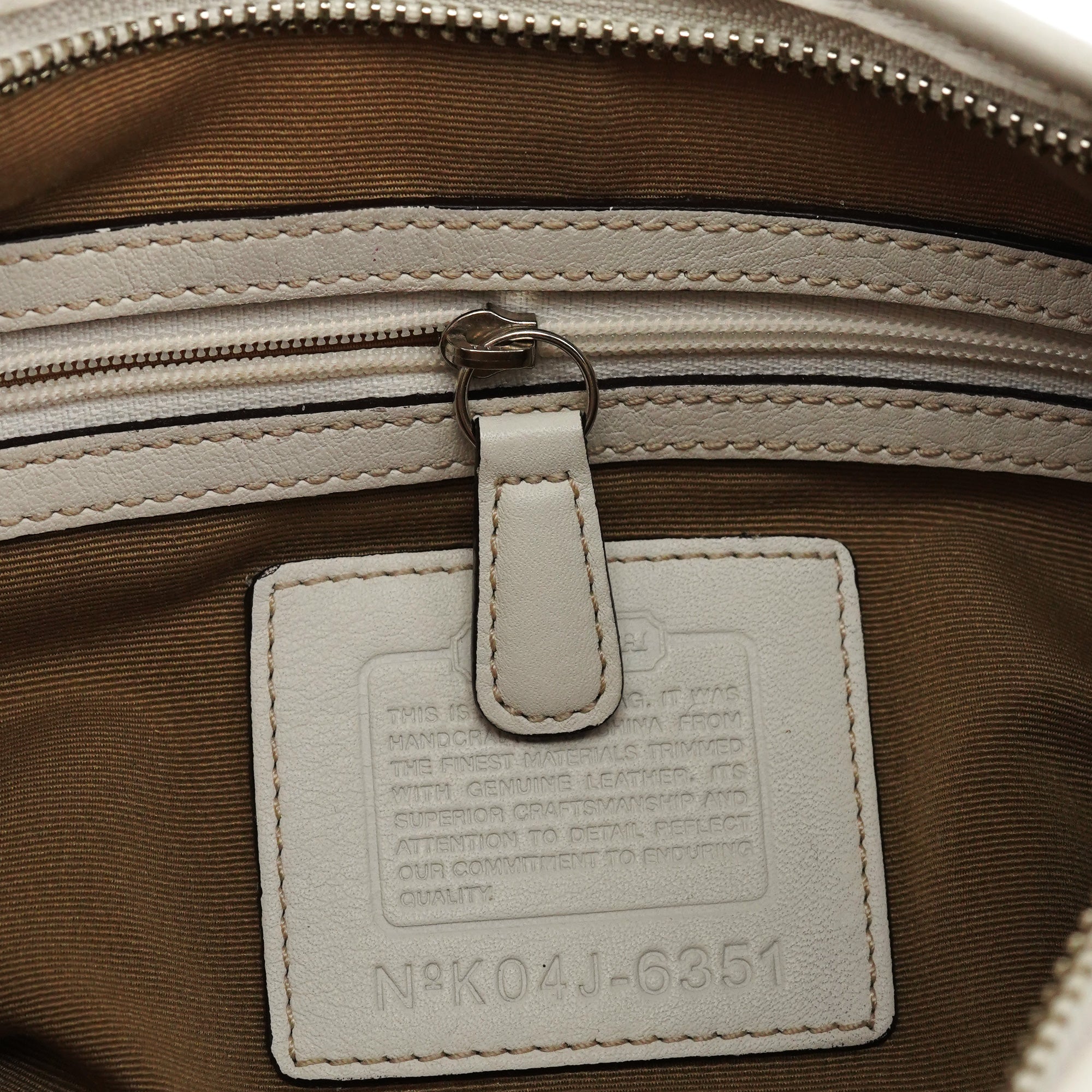 Coach 6351 Sac porté épaule Soho en toile Signature ivoire