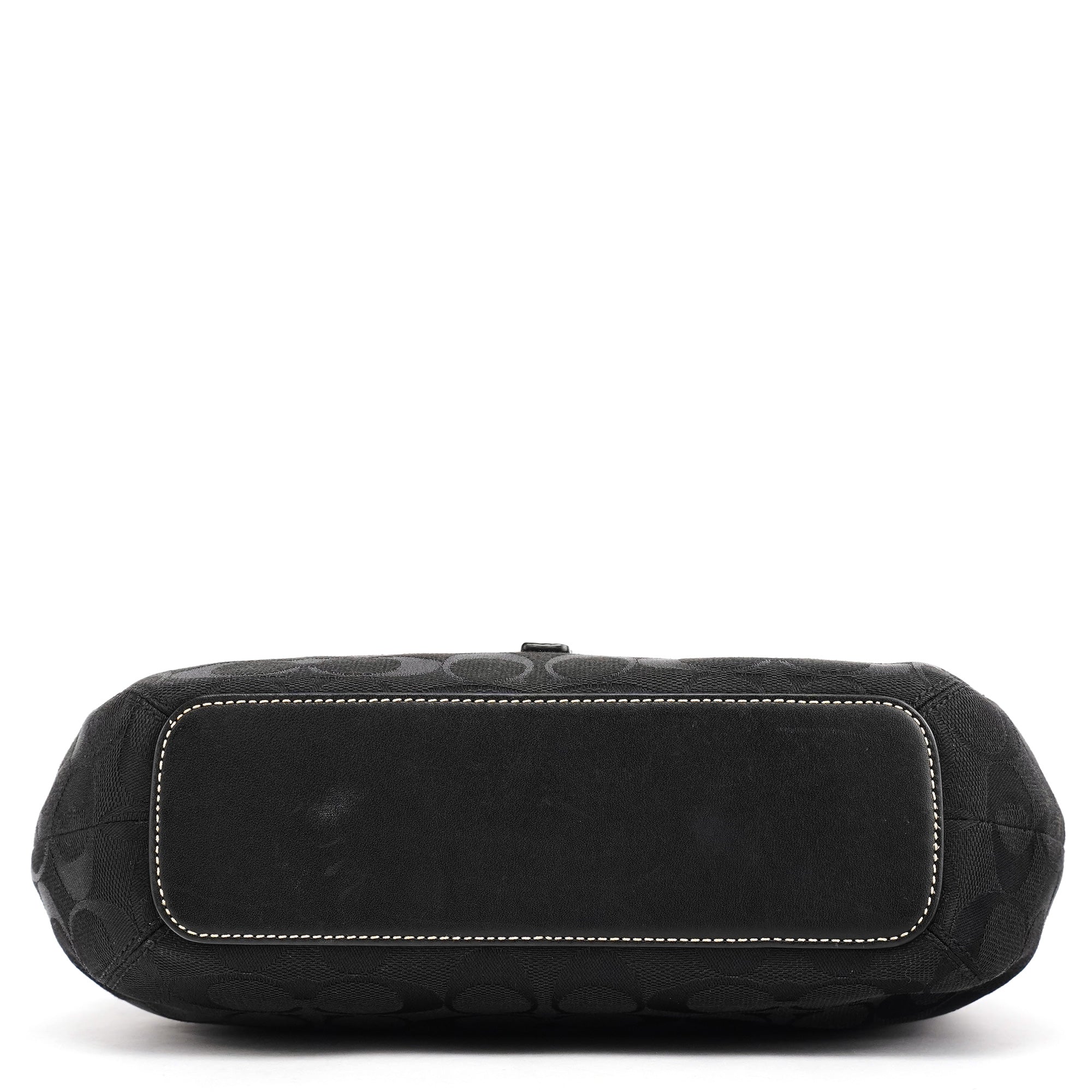 Coach 6845 Hampton Schultertasche aus schwarzem Signature Canvas