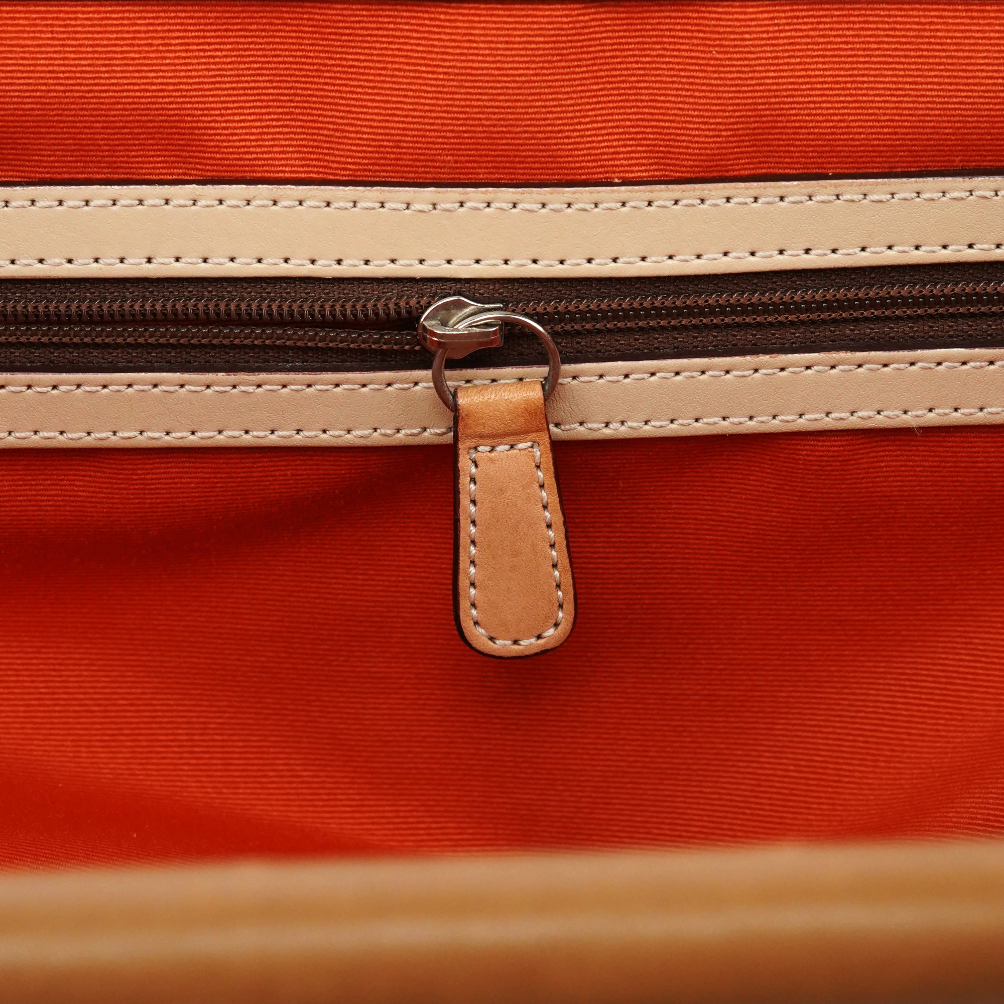 Coach 6876 Soho håndtaske i beige Signature canvas