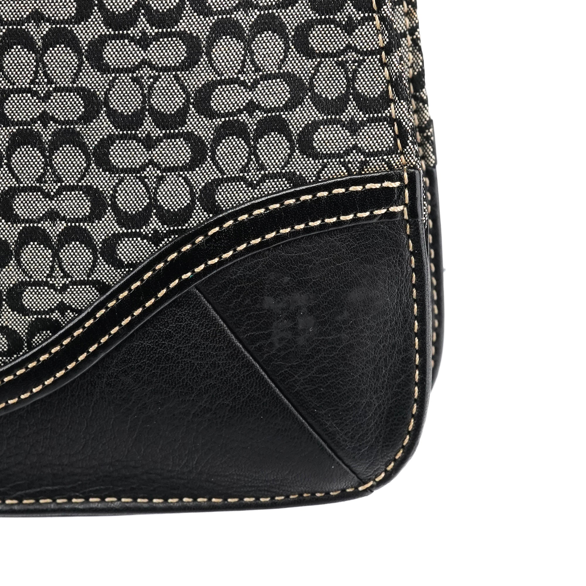 Coach 7076 Soho Henkeltasche aus Signature Canvas in Grau und Schwarz