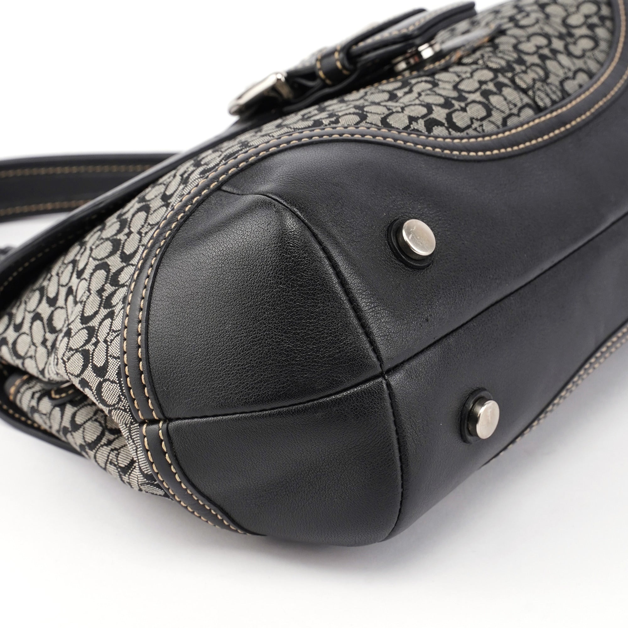 Coach 7078 Grey Signature C Soho Top Handle Bag – Rediscover Vintage