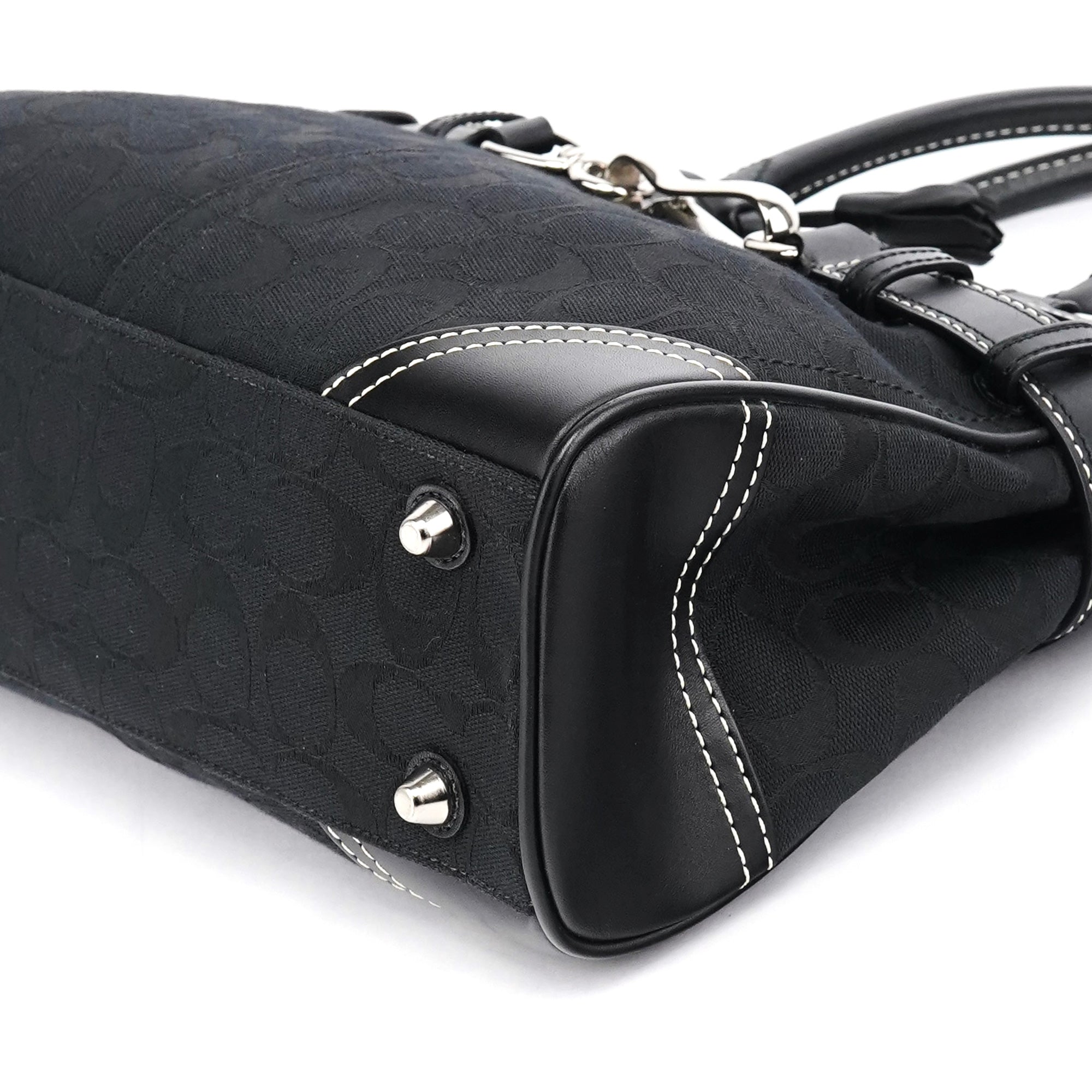 Coach 8K06 Black Signature Hamptons Tote Bag