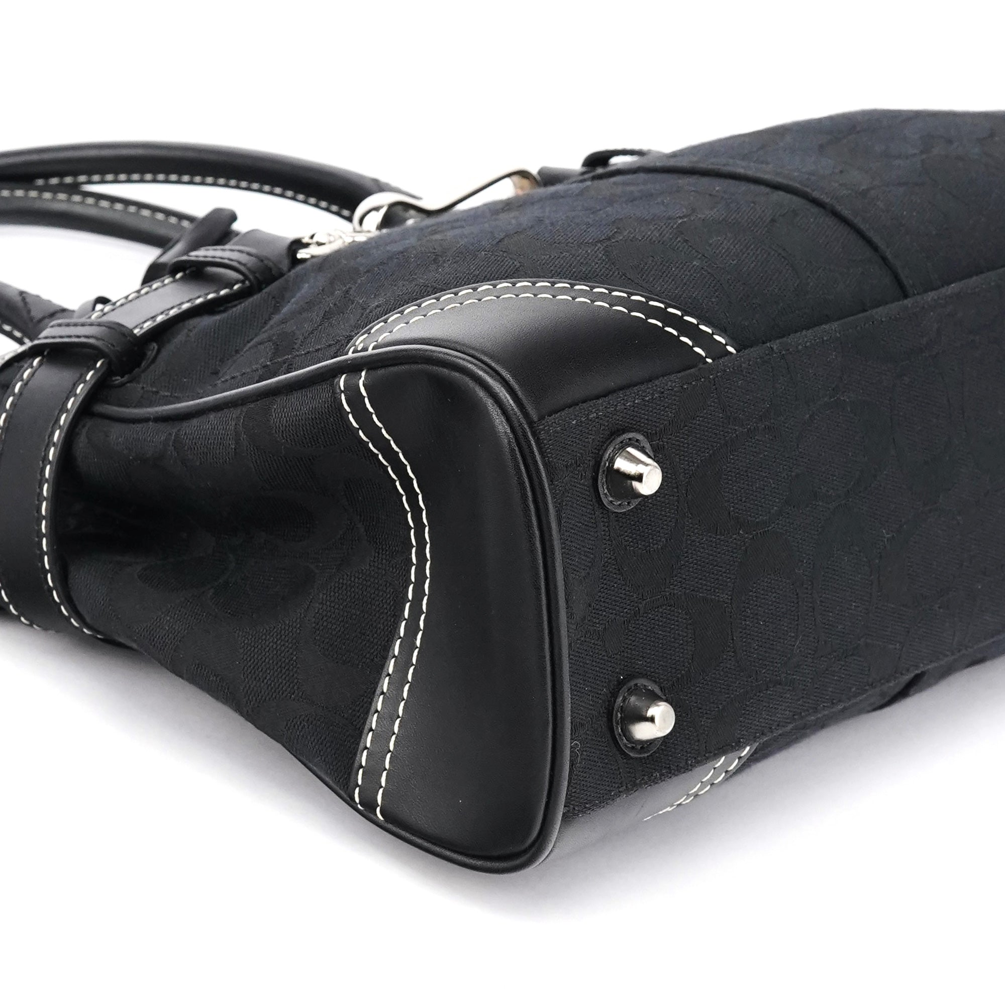 Coach 8K06 Black Signature Hamptons Tote Bag