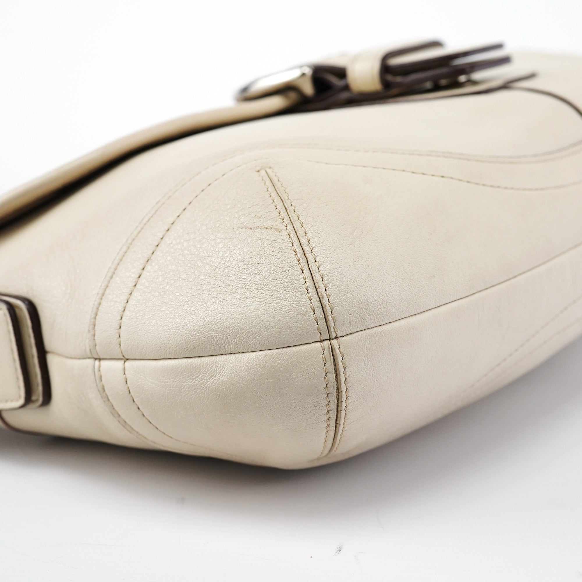 Coach 9249 Soho Schultertasche aus weißem Leder