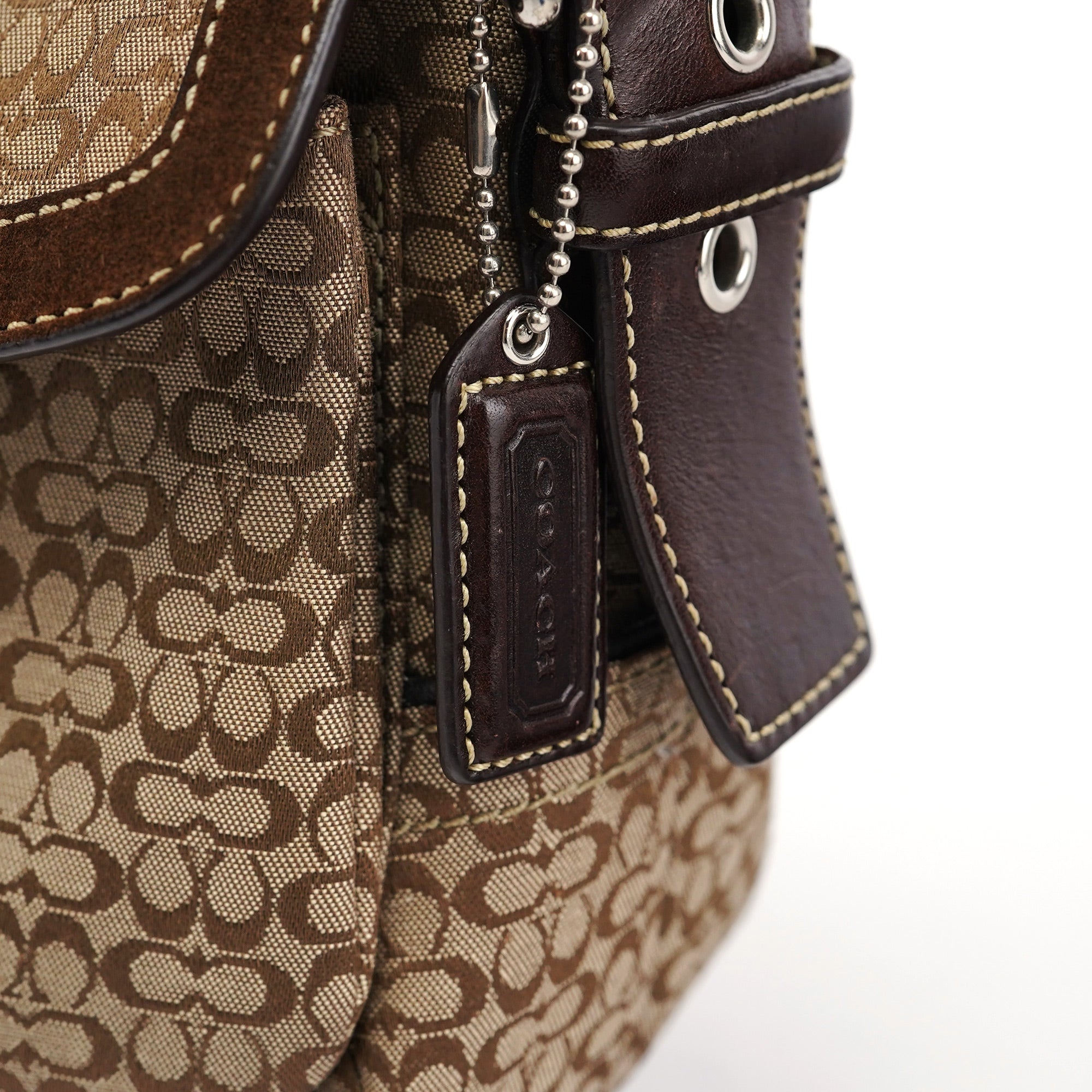Coach Sac porté épaule Signature C Soho en daim beige
