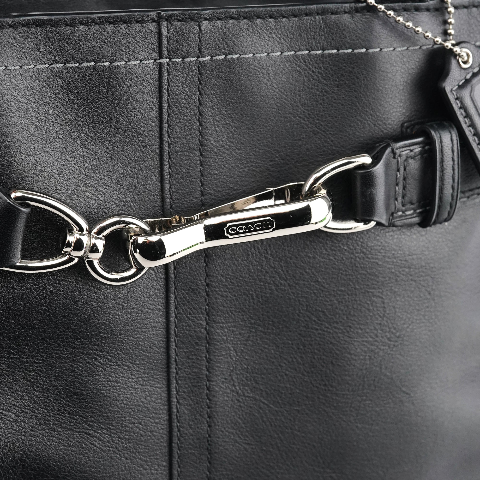 Coach F08A70 Black Leather Hampton Tote Bag
