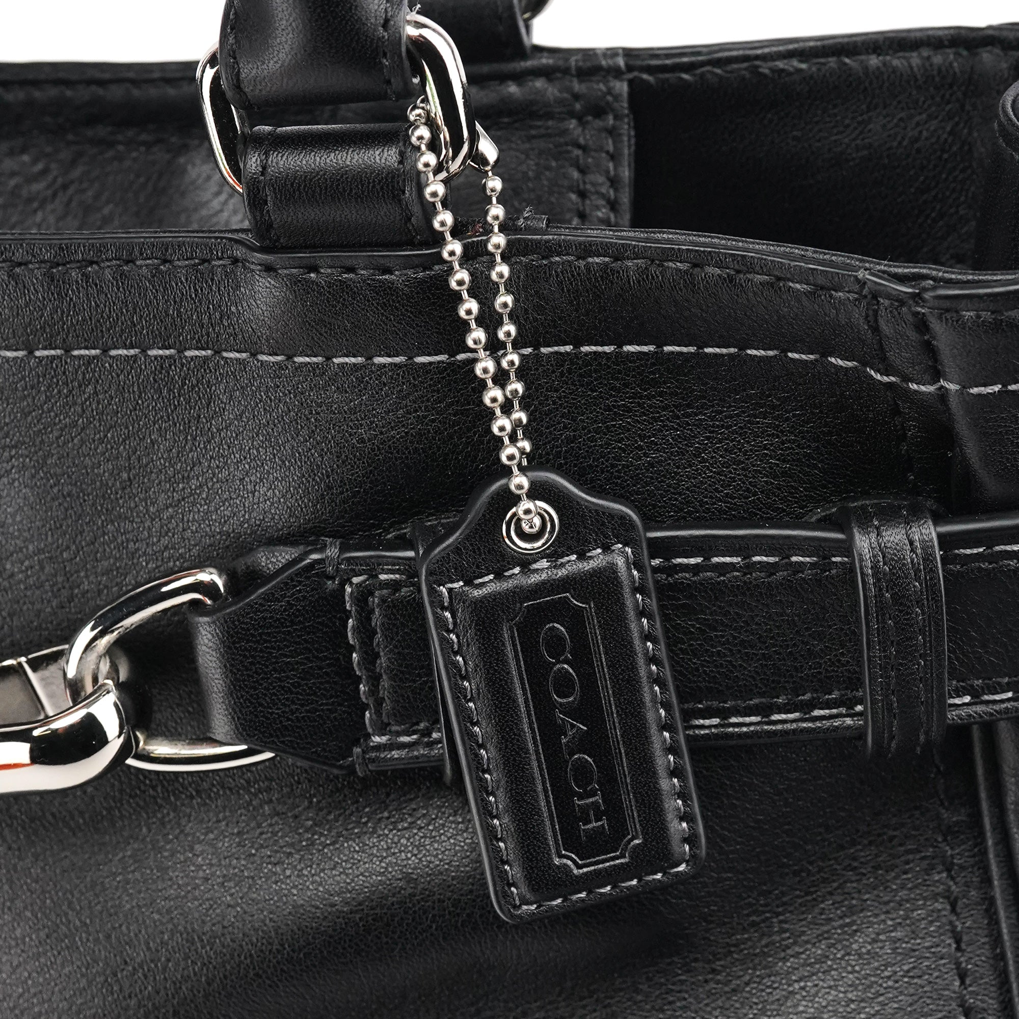 Coach F08A70 Sac cabas Hamptons en cuir noir