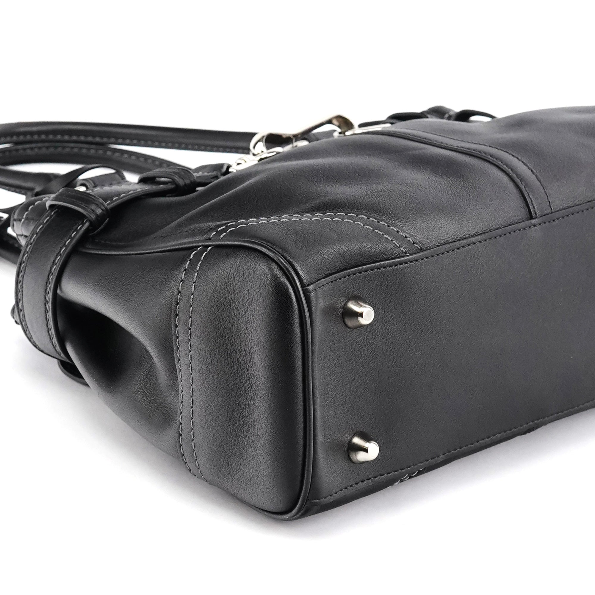 Coach F08A70 Sac cabas Hamptons en cuir noir