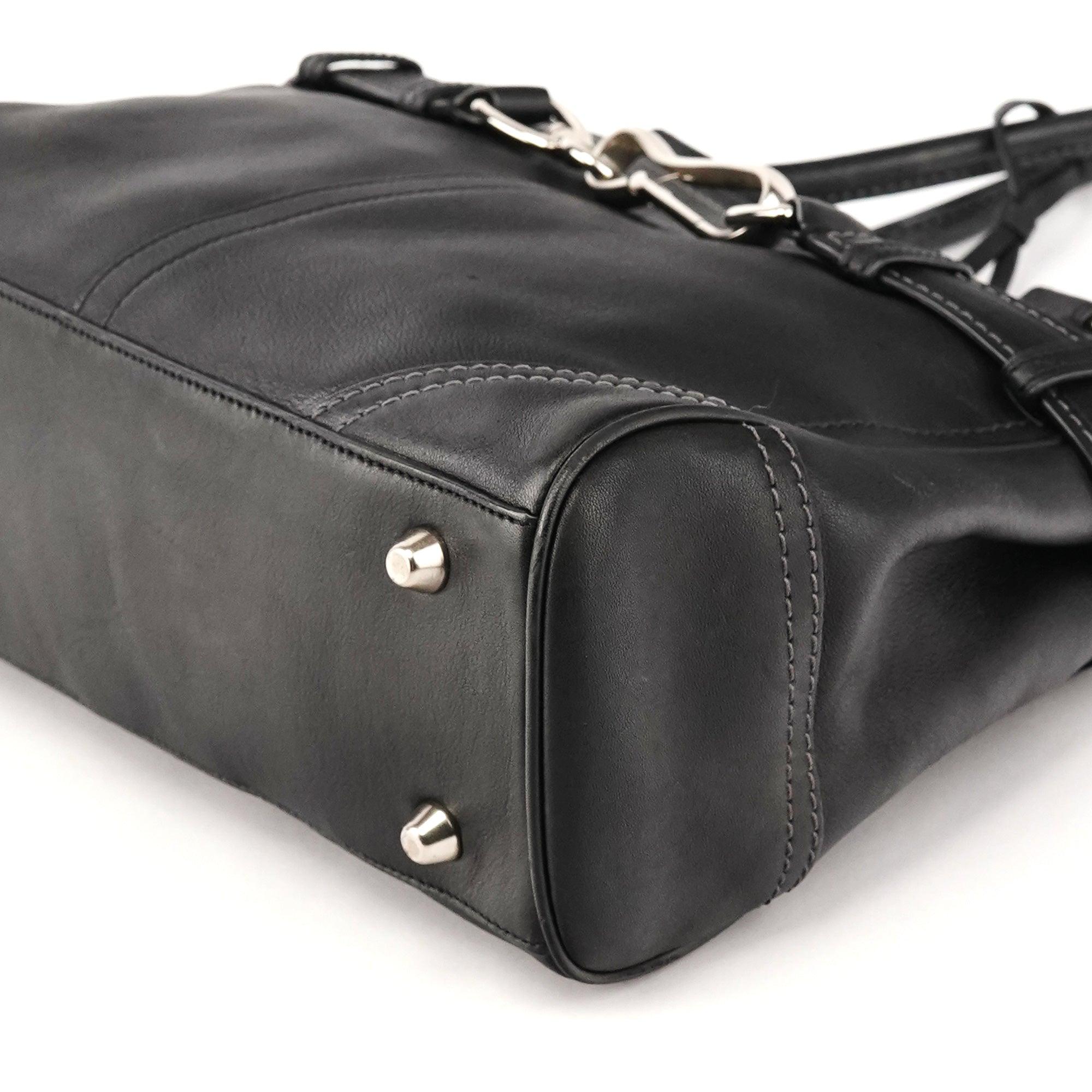 Coach F08A70 Sac cabas Hamptons en cuir noir