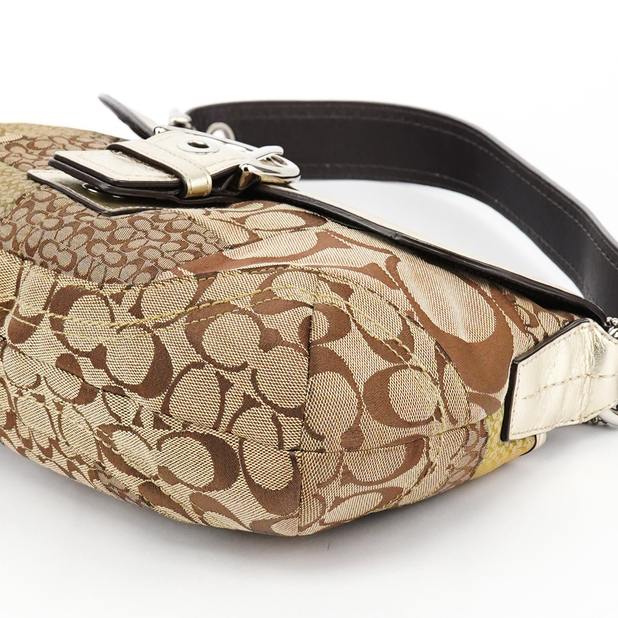 Coach F12316 Patchwork Soho Schultertasche in Beige und Gold