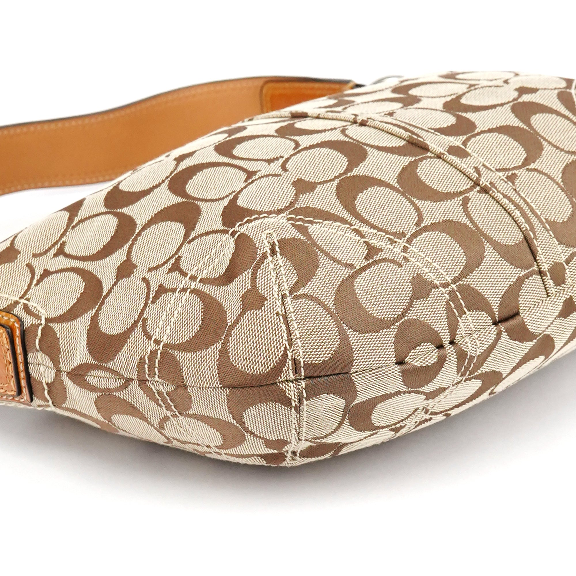 Coach F13114 Soho schoudertas van beige Signature canvas