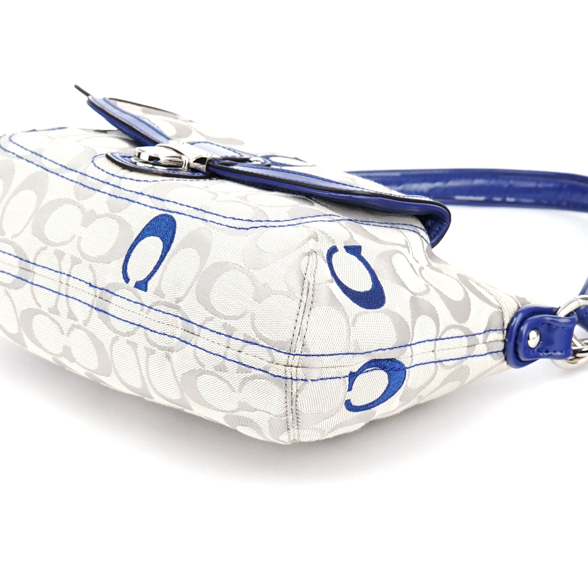 Coach F21623 Sac porté épaule Soho beige et bleu