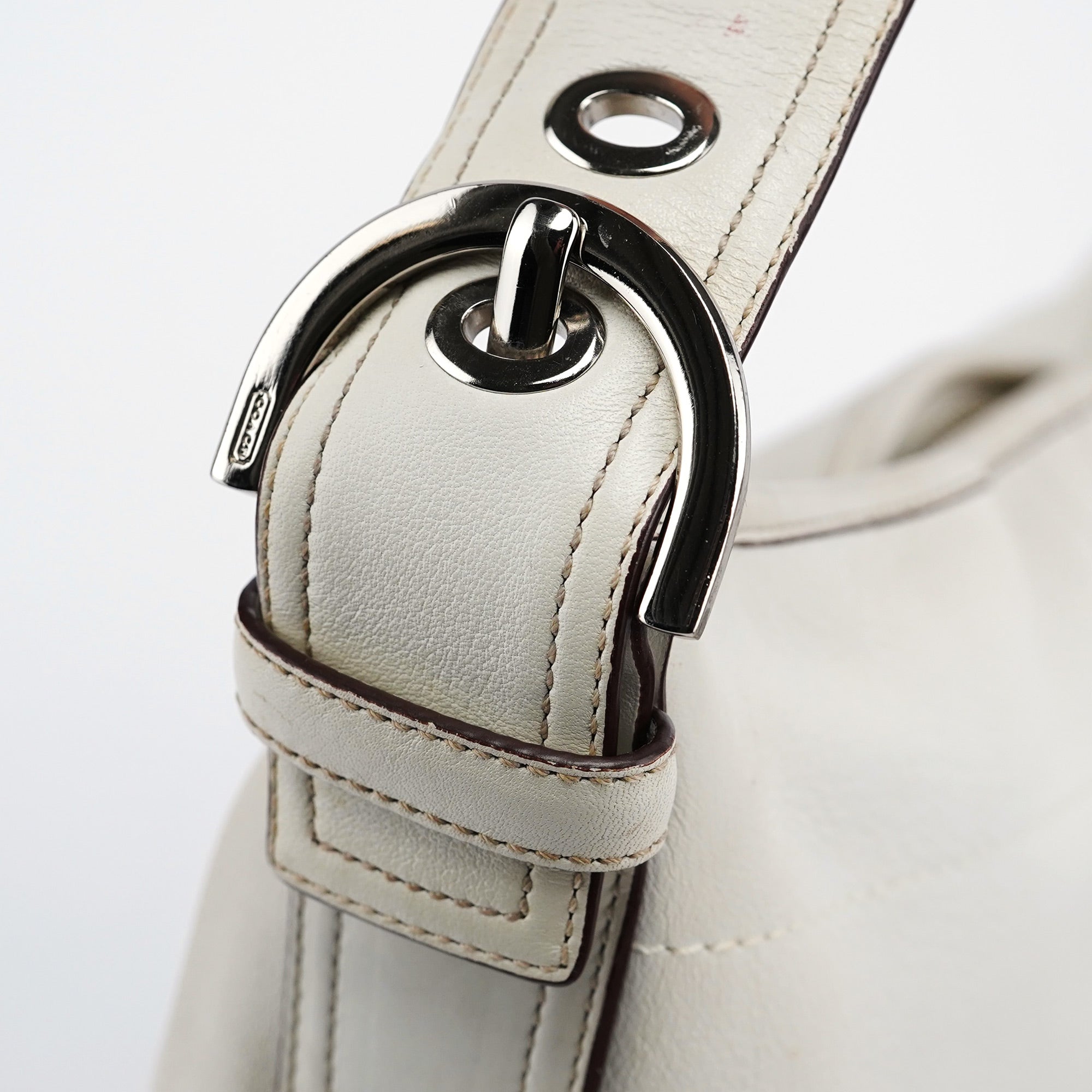 Coach White Leather Crescent Hobo Shoulder Bag