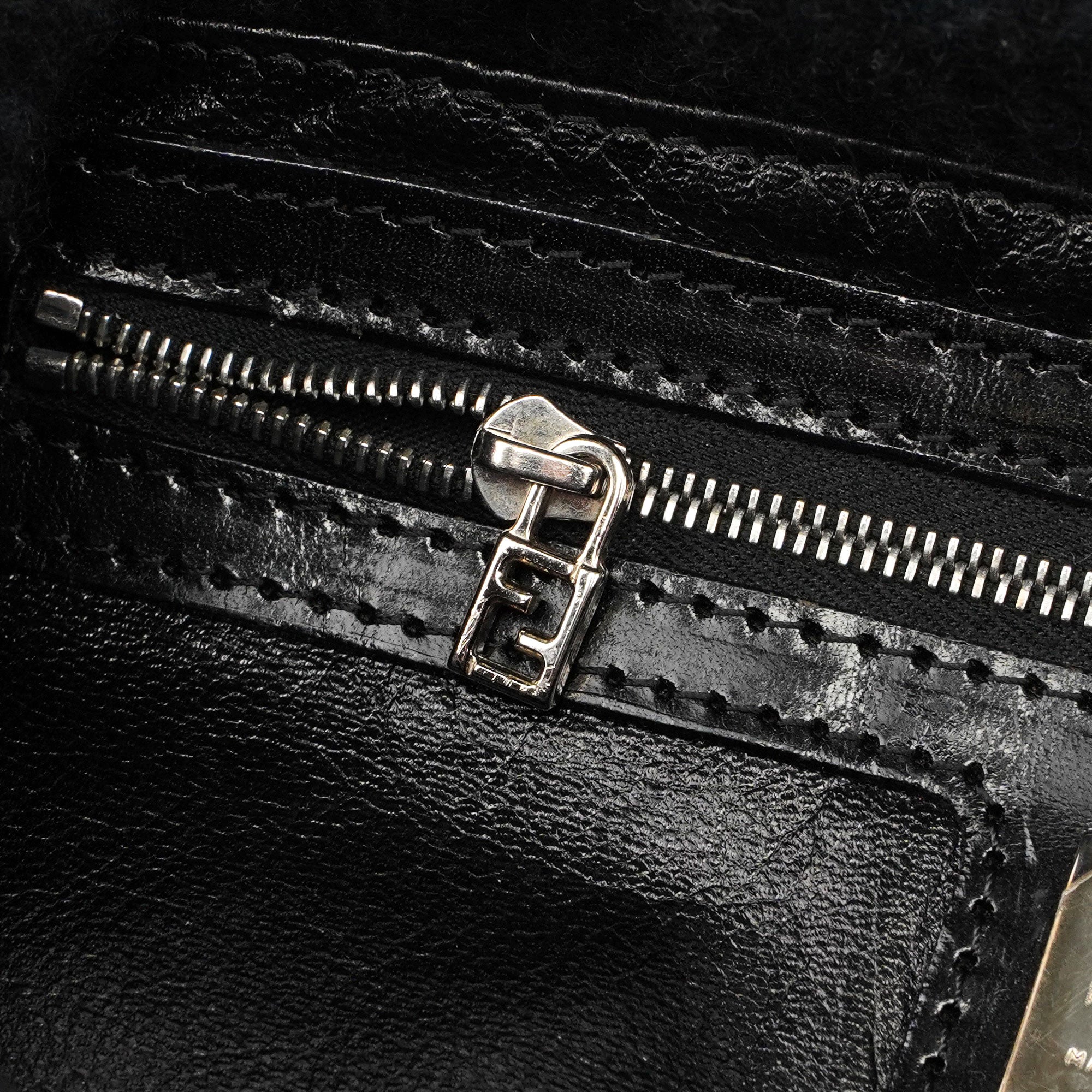 Fendi Sac Mamma en laine vierge bleu marine