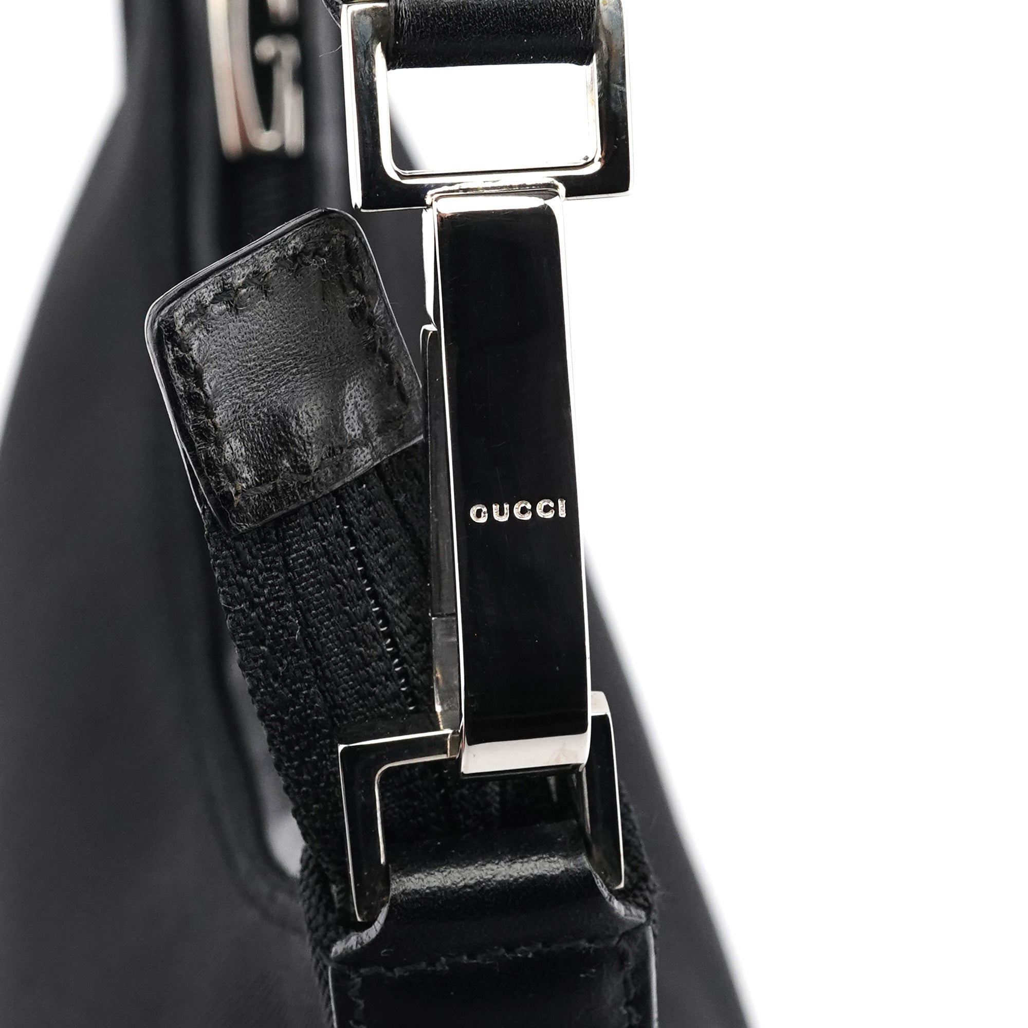 Gucci 000 0601 Black Canvas Shoulder Bag