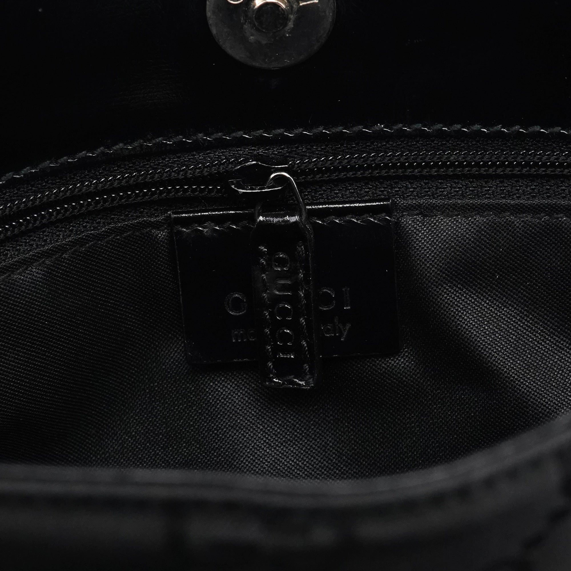 Gucci 001 3166 Sac porté épaule en nylon GG noir