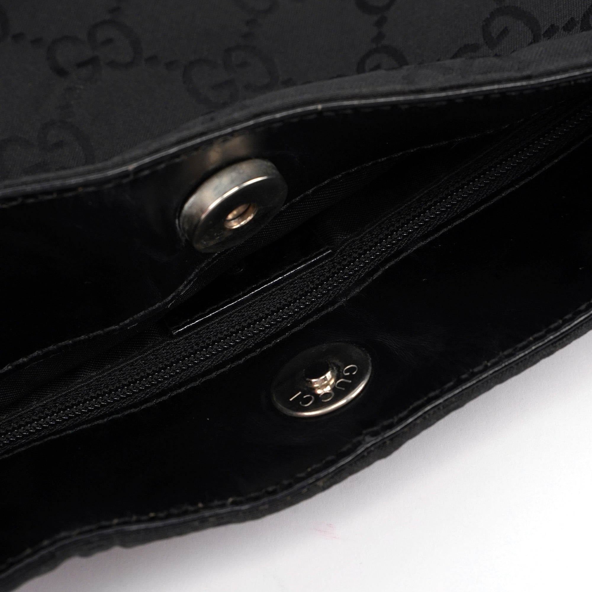 Gucci 001 3166 Sac porté épaule en toile GG noire