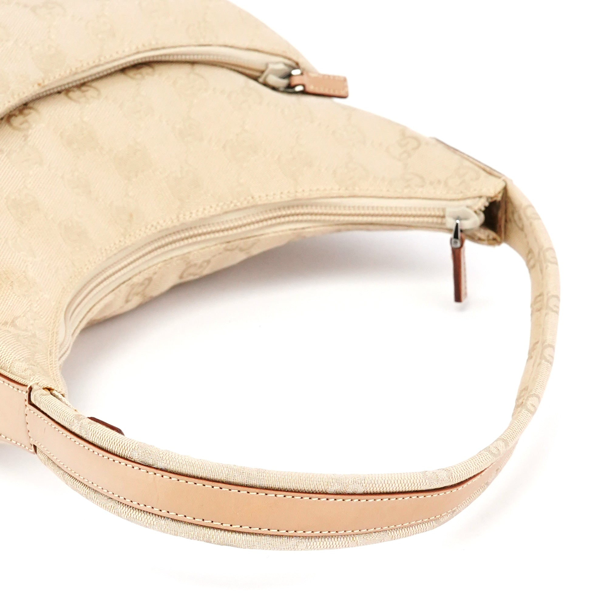 Gucci 001 3386 Sac hobo en toile GG beige