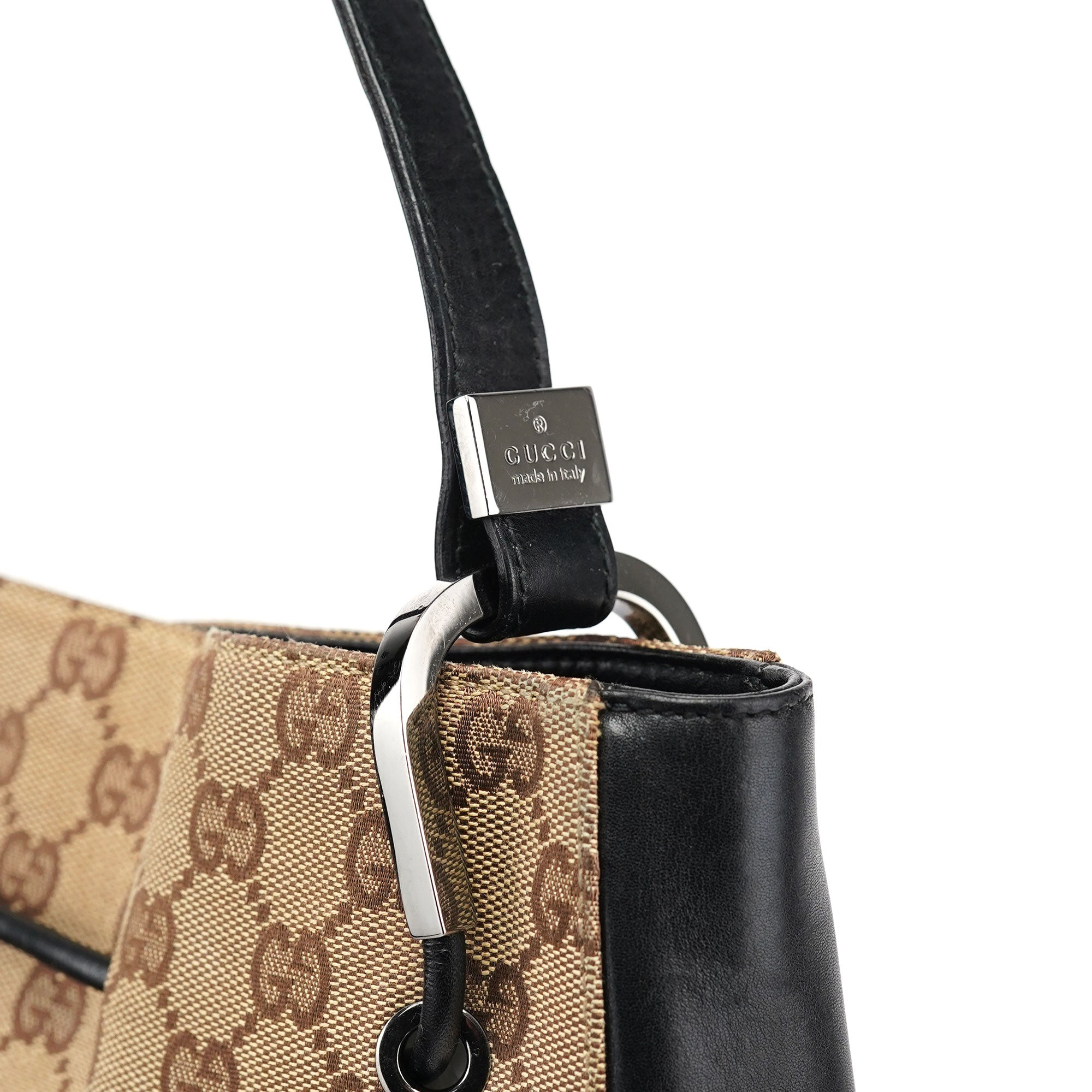Gucci 001 3748 Sac porté épaule à lien coulissant en toile GG beige