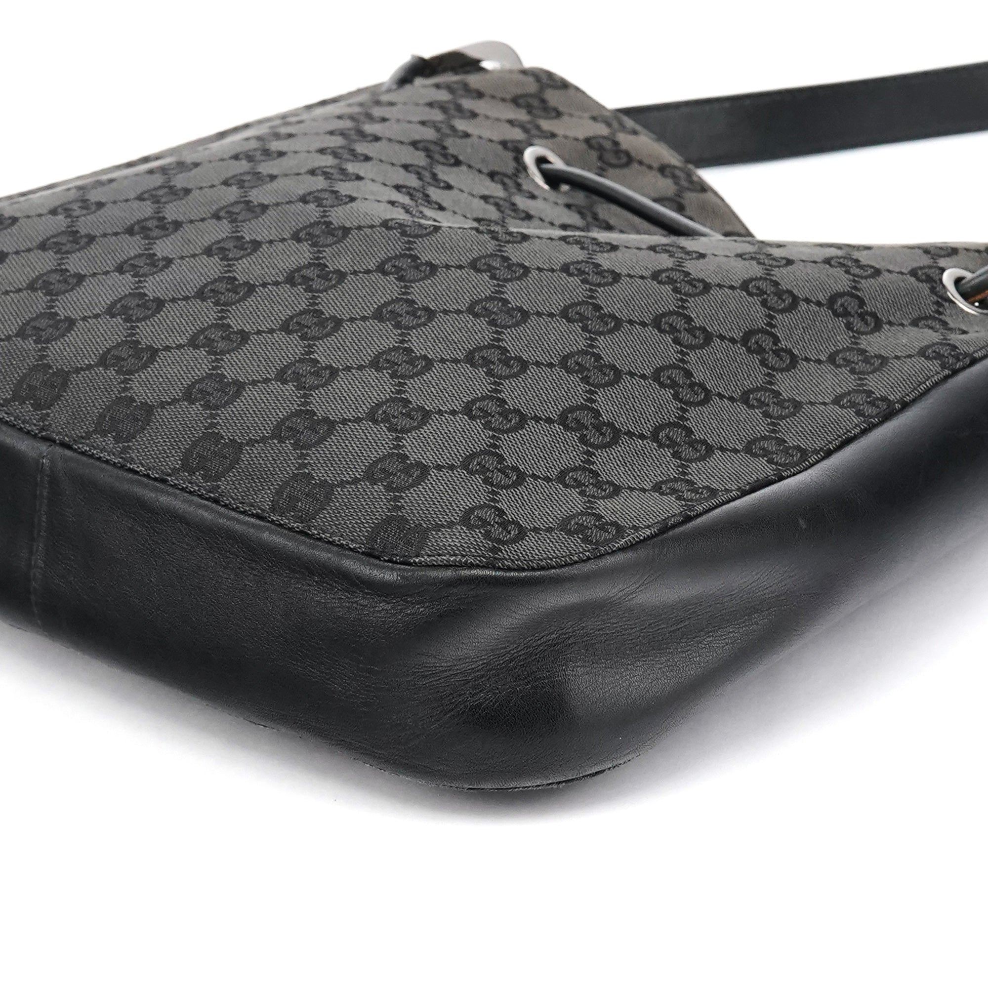 Gucci 001 3748 Black GG Drawstring Shoulder Bag